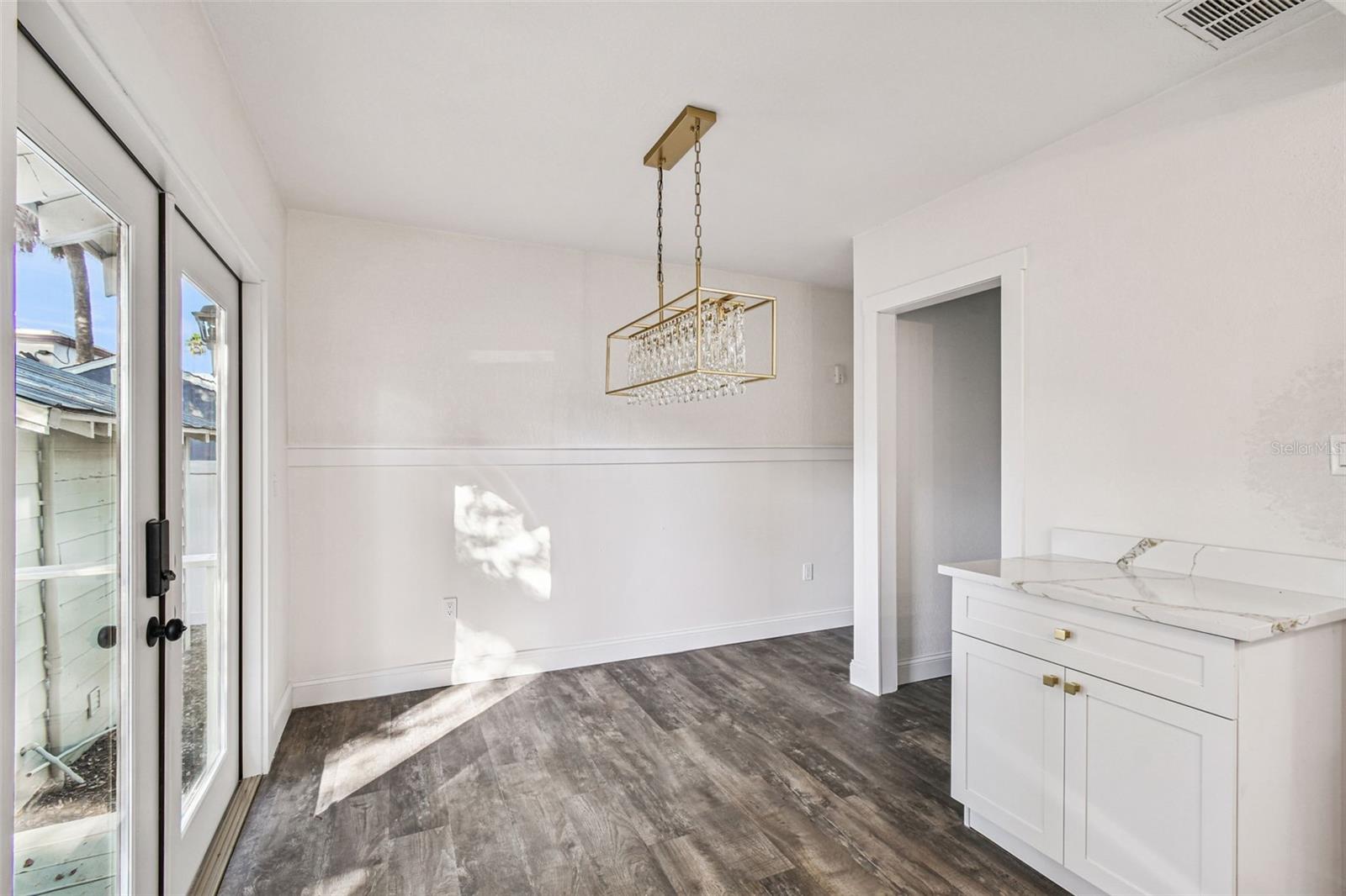 Image 46 of 66 For 3011 San Isidro Street