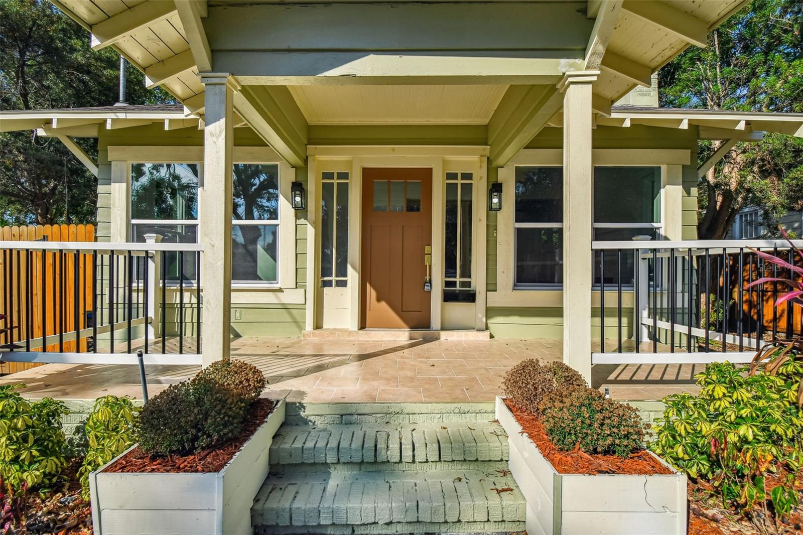 Image 7 of 66 For 3011 San Isidro Street