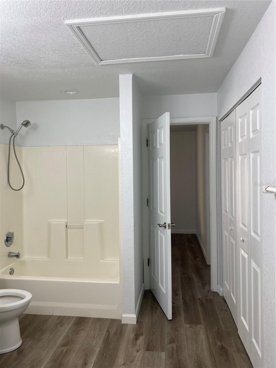 Image 10 of 20 For 1333 Melrose Avenue S