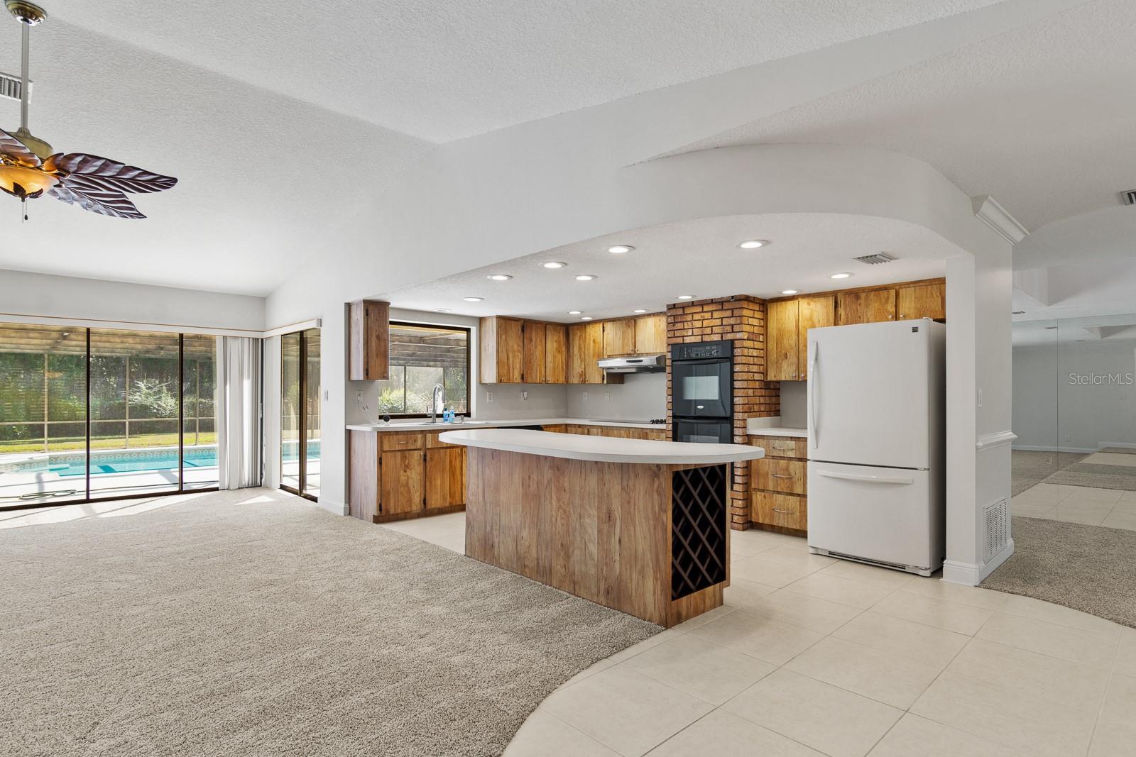 Image 13 of 53 For 10206 Lakeview Drive