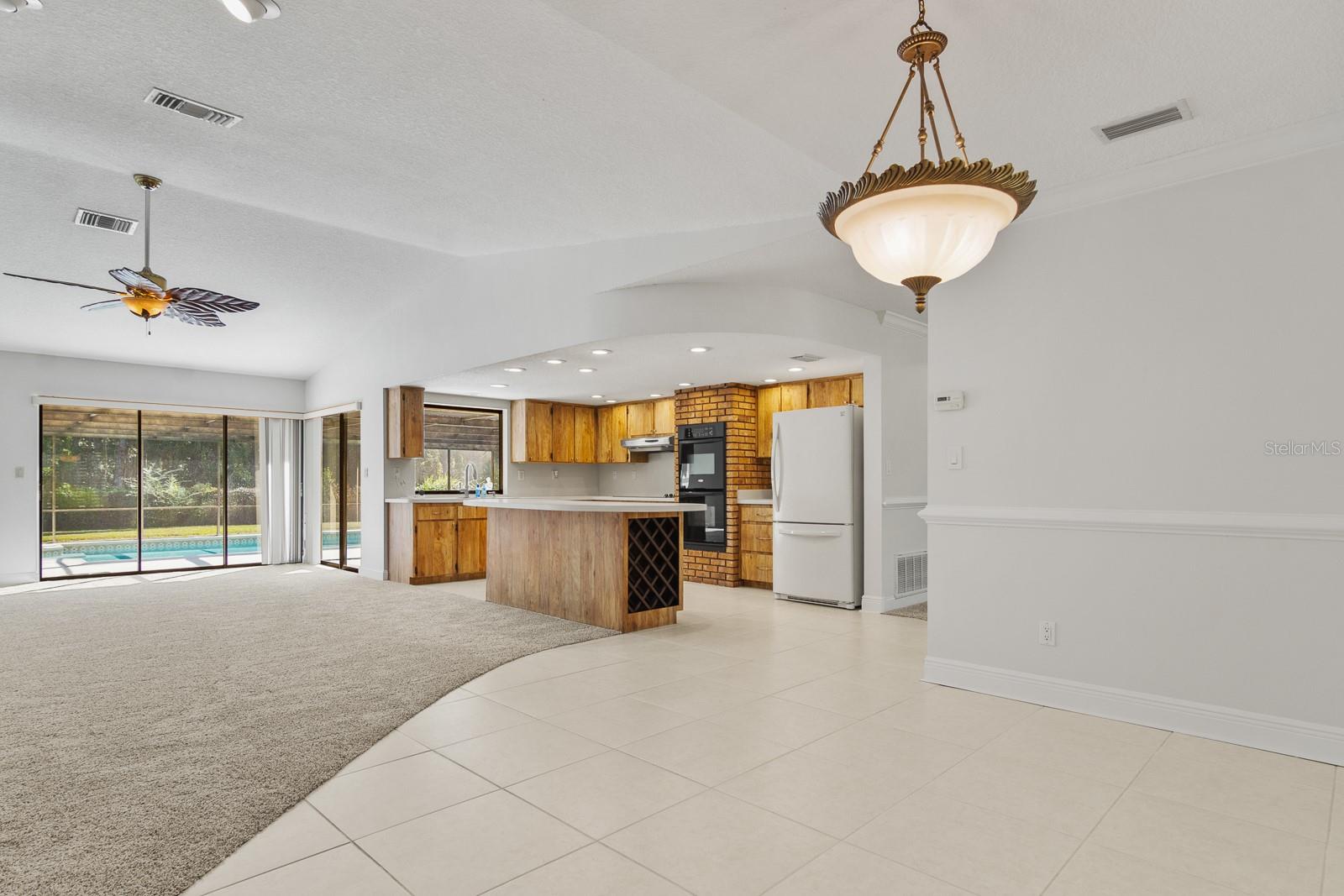 Image 20 of 53 For 10206 Lakeview Drive