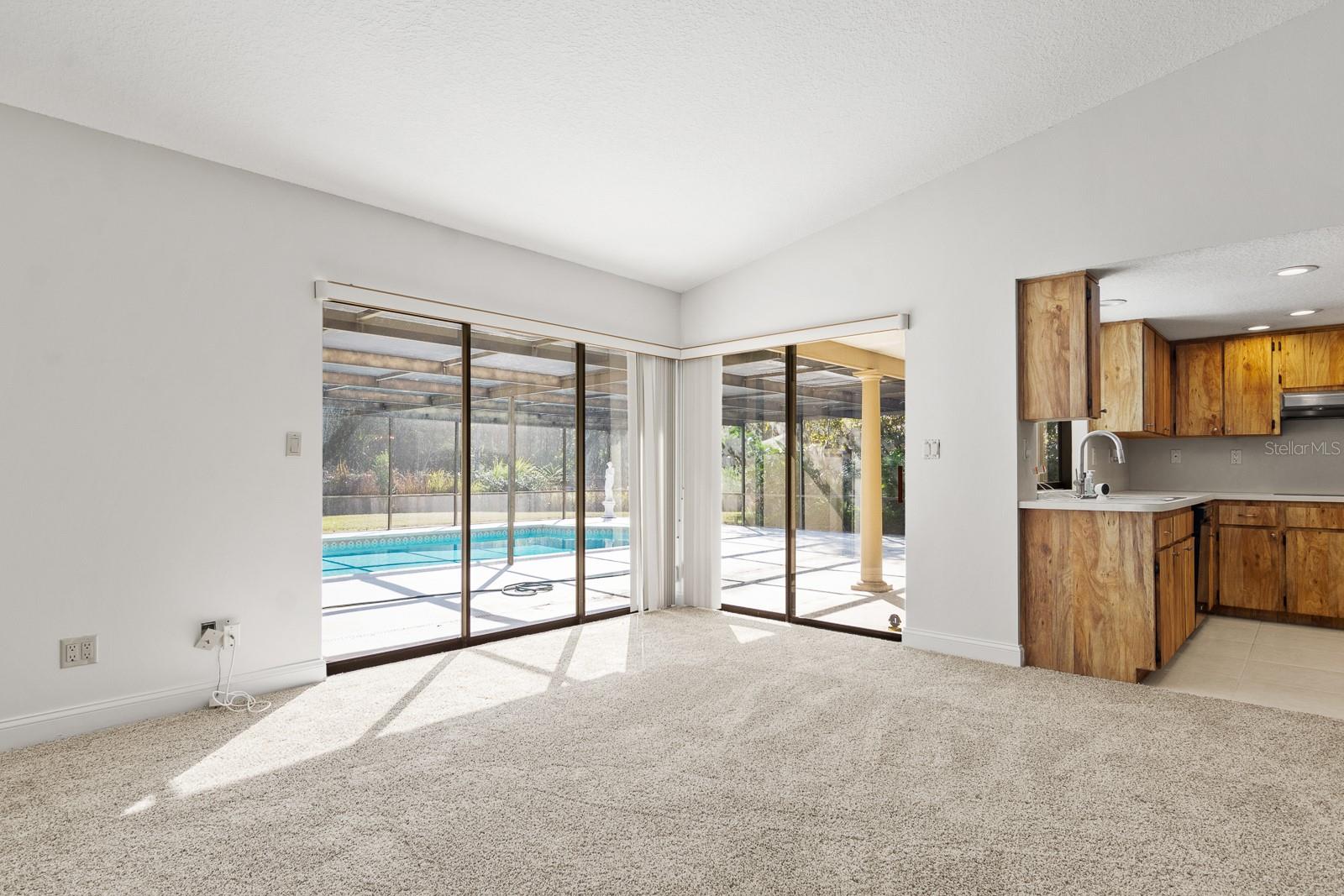 Image 21 of 53 For 10206 Lakeview Drive