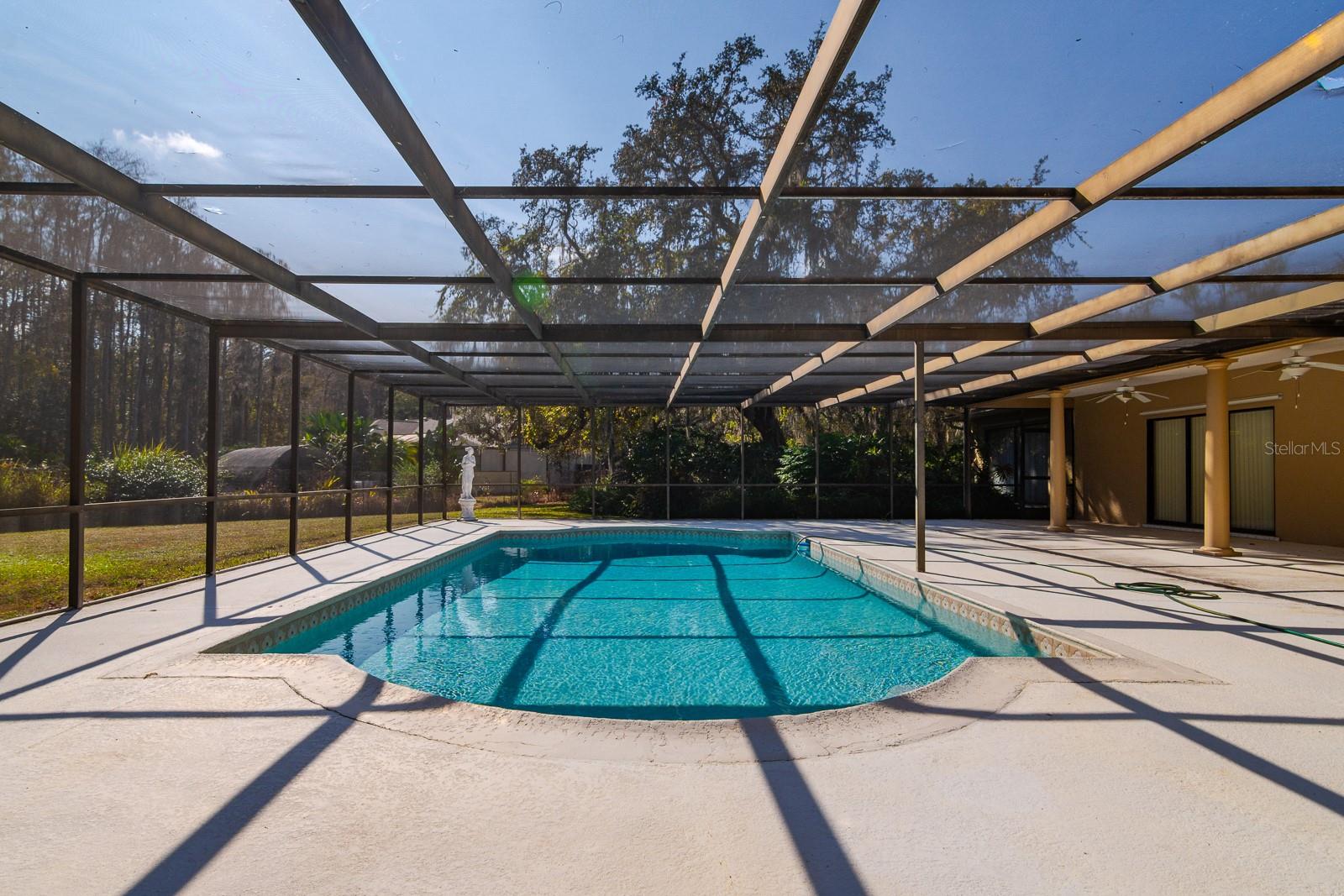 Image 36 of 53 For 10206 Lakeview Drive