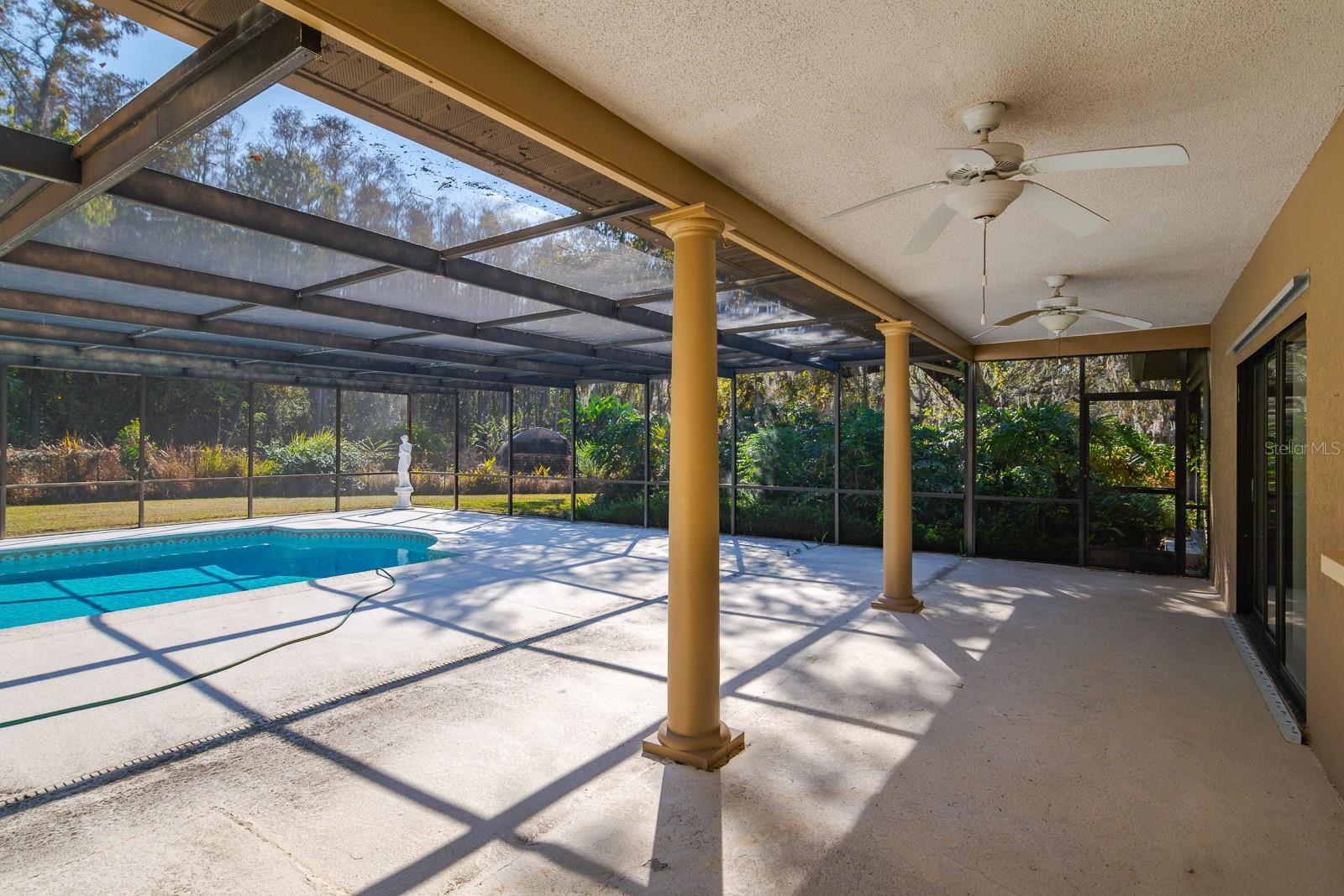 Image 41 of 53 For 10206 Lakeview Drive