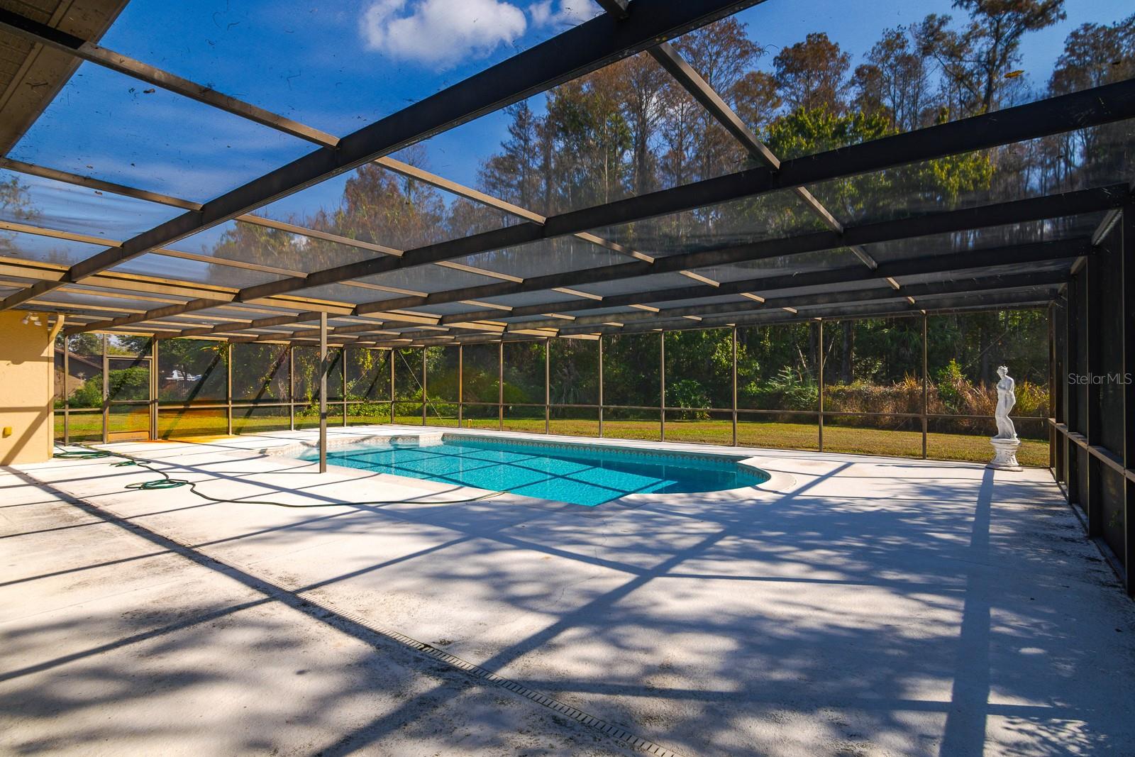 Image 43 of 53 For 10206 Lakeview Drive