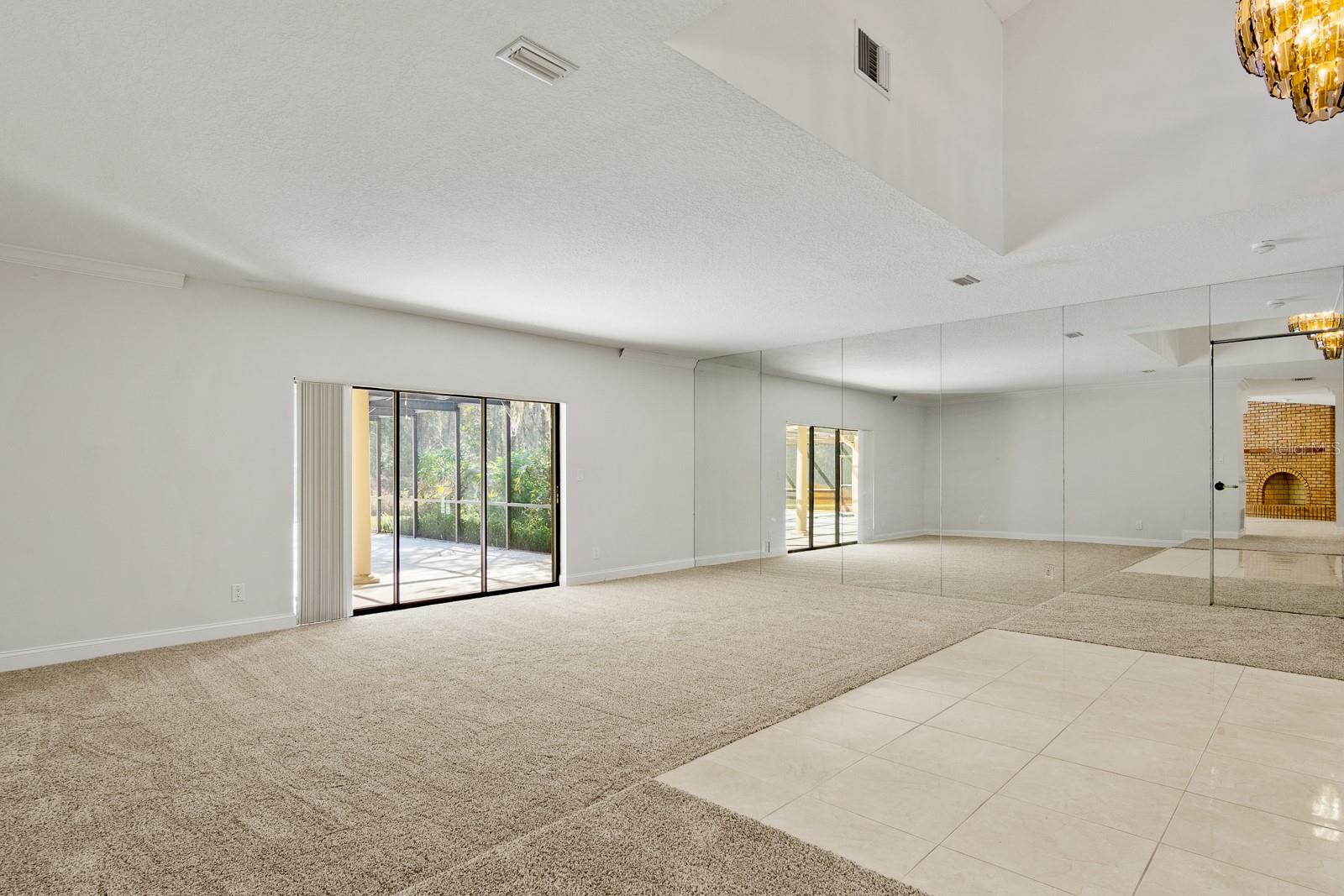 Image 5 of 53 For 10206 Lakeview Drive