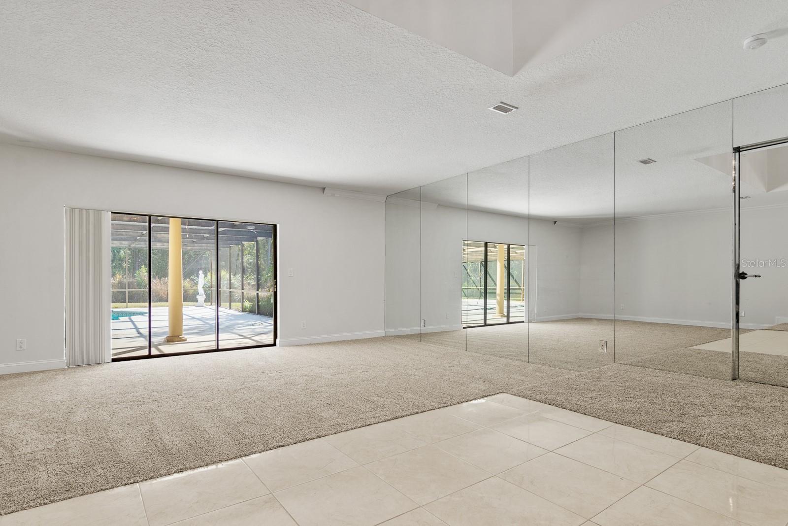 Image 7 of 53 For 10206 Lakeview Drive