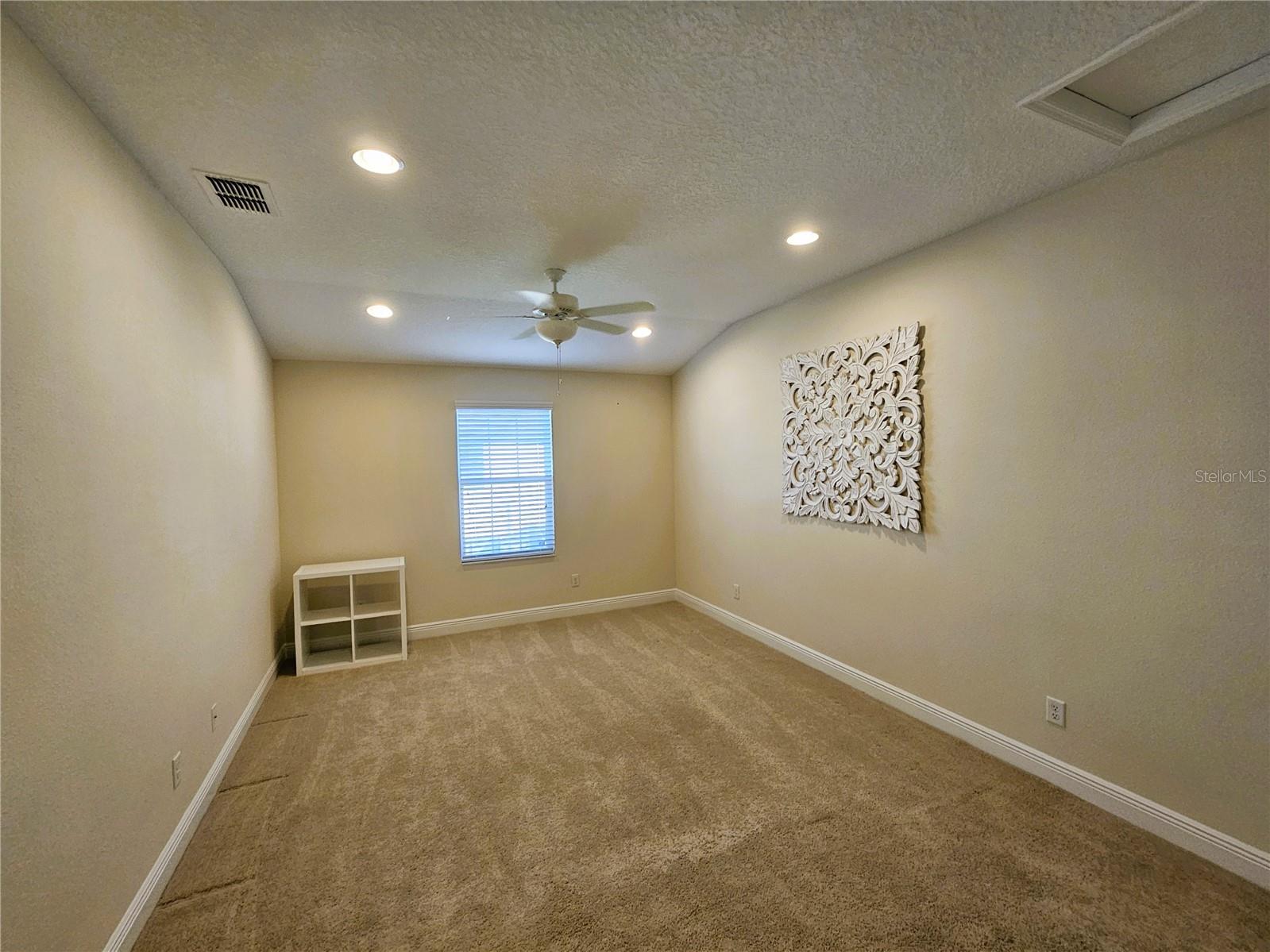 Image 17 of 44 For 11541 Crowned Sparrow Lane