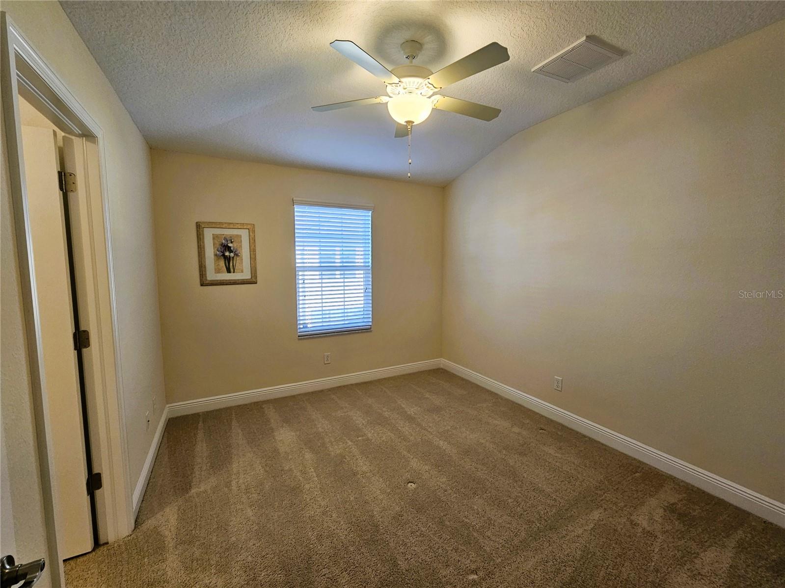 Image 27 of 44 For 11541 Crowned Sparrow Lane