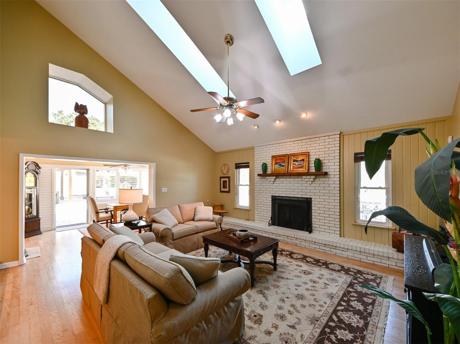 Image 12 of 62 For 12529 Saint Charlotte Drive