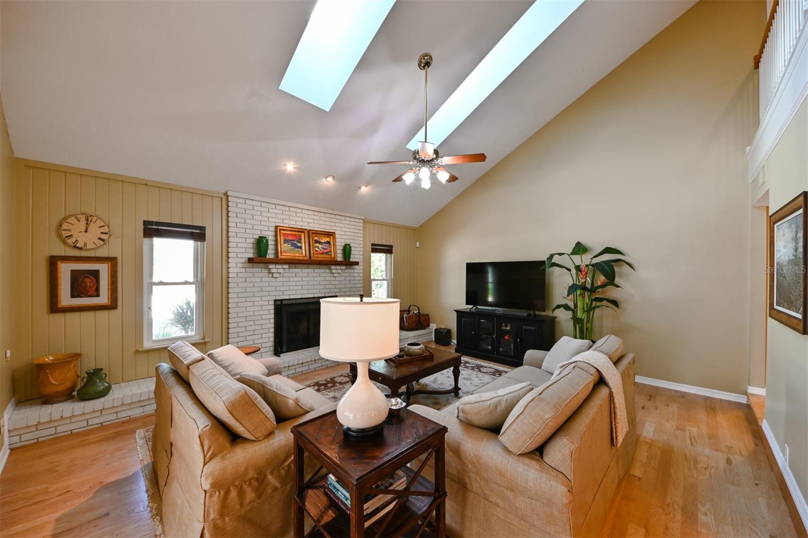 Image 13 of 62 For 12529 Saint Charlotte Drive