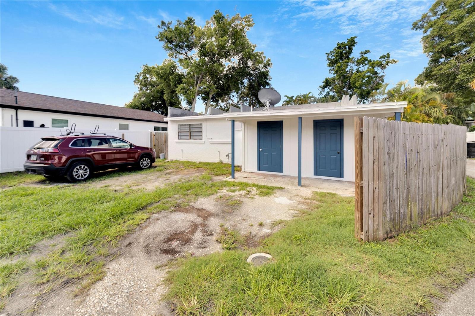 Image 9 of 35 For 3651 Haines Road N