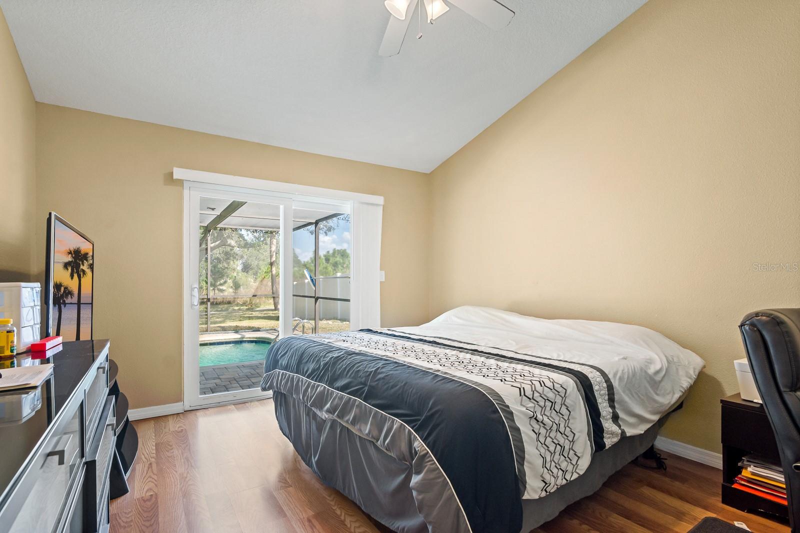 Image 14 of 46 For 9043 Tournament Drive