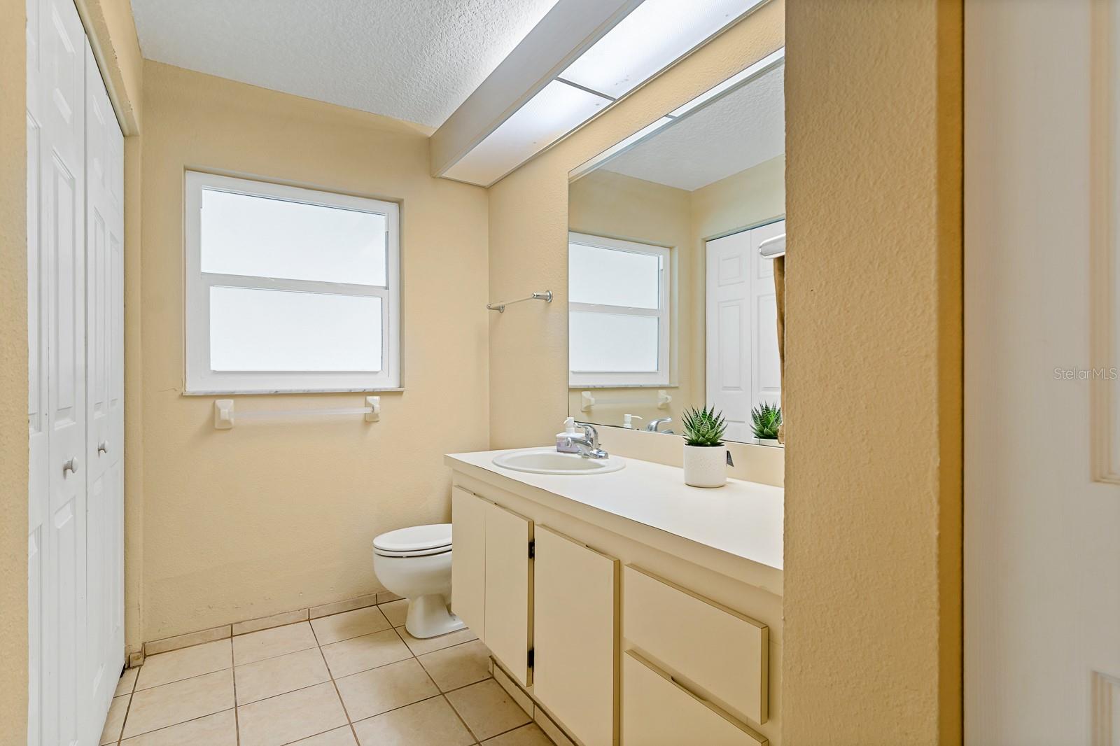 Image 22 of 46 For 9043 Tournament Drive