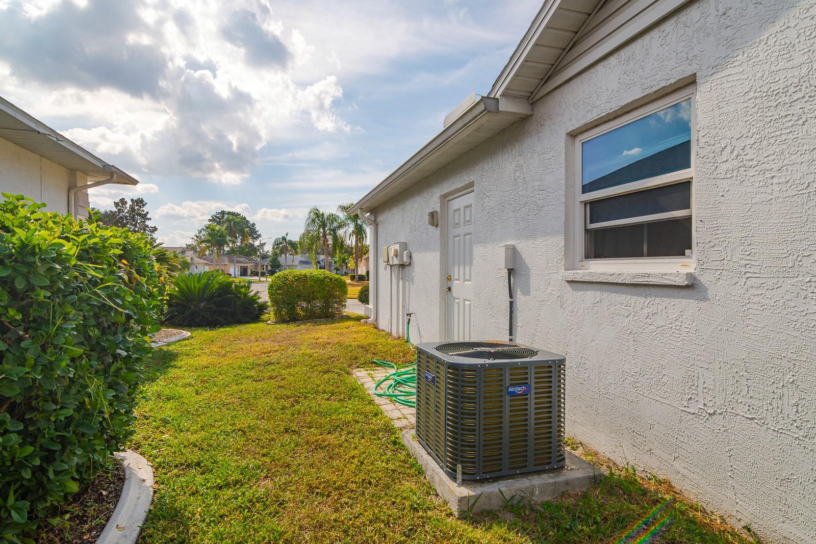 Image 37 of 46 For 9043 Tournament Drive