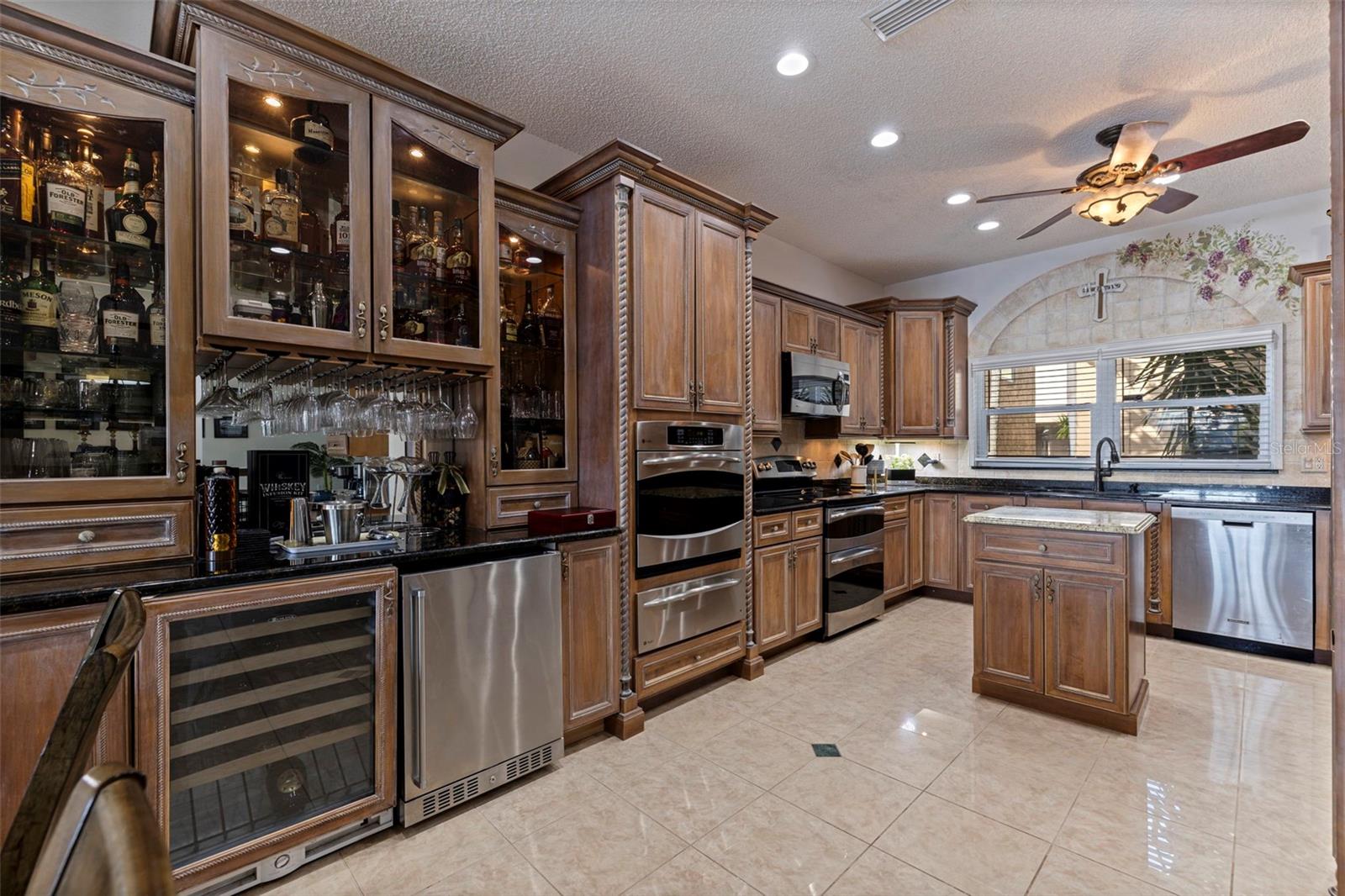 Image 12 of 50 For 487 Pinellas Bayway S 6