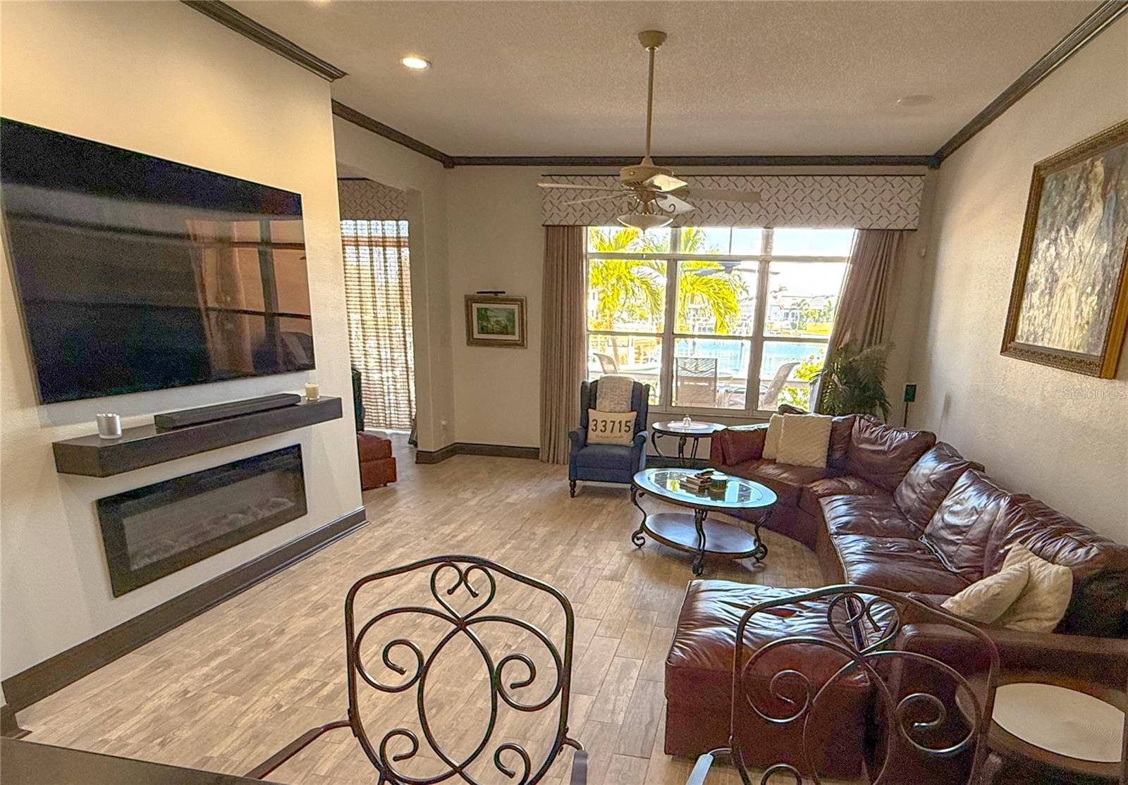 Image 14 of 50 For 487 Pinellas Bayway S 6