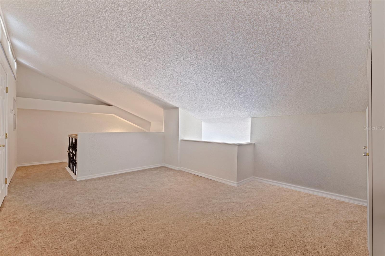 Image 32 of 50 For 487 Pinellas Bayway S 6