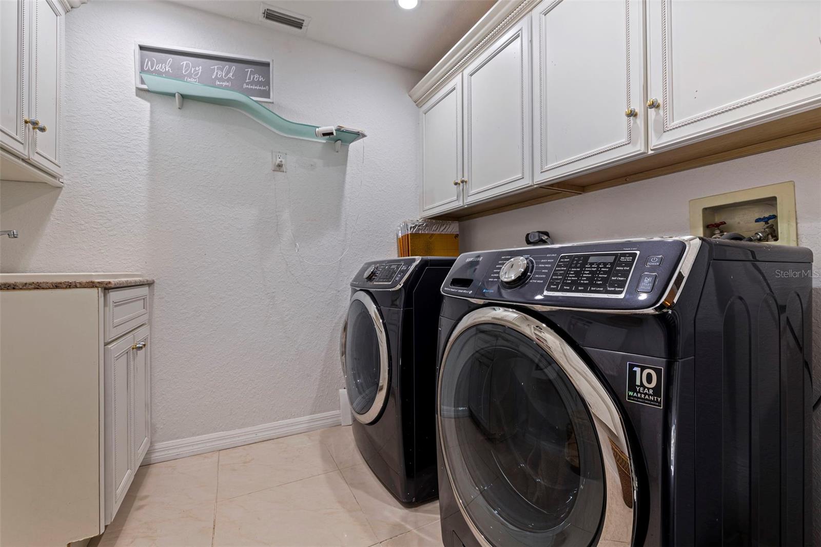 Image 38 of 50 For 487 Pinellas Bayway S 6