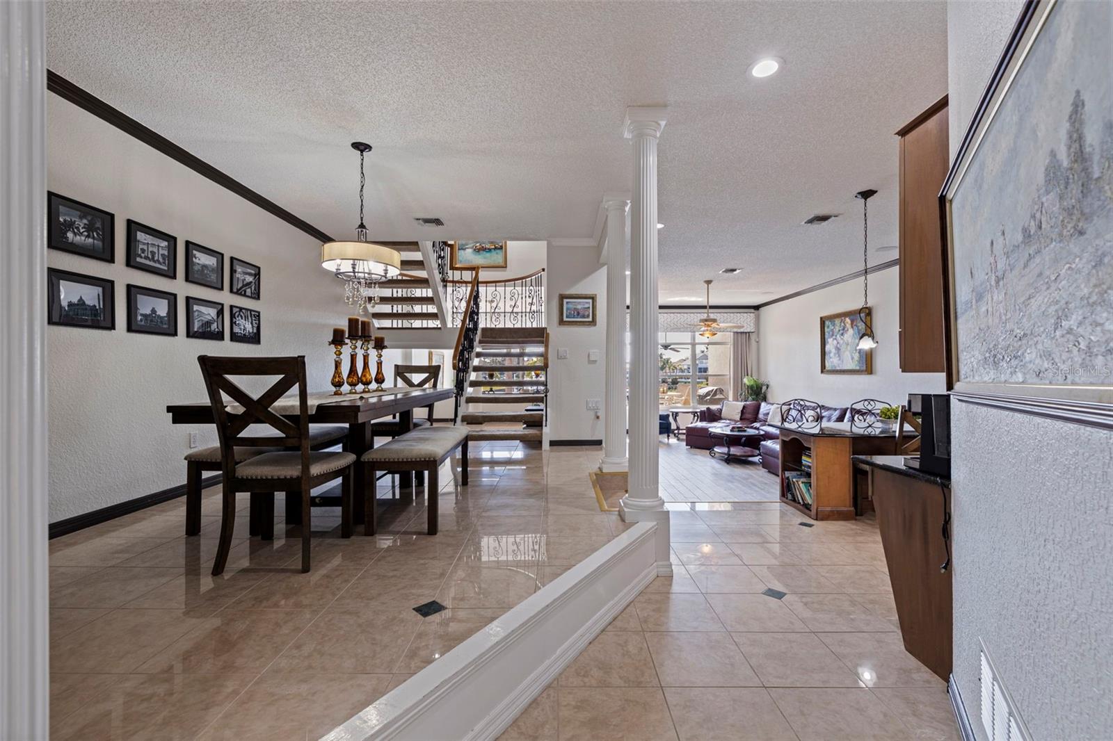 Image 7 of 50 For 487 Pinellas Bayway S 6