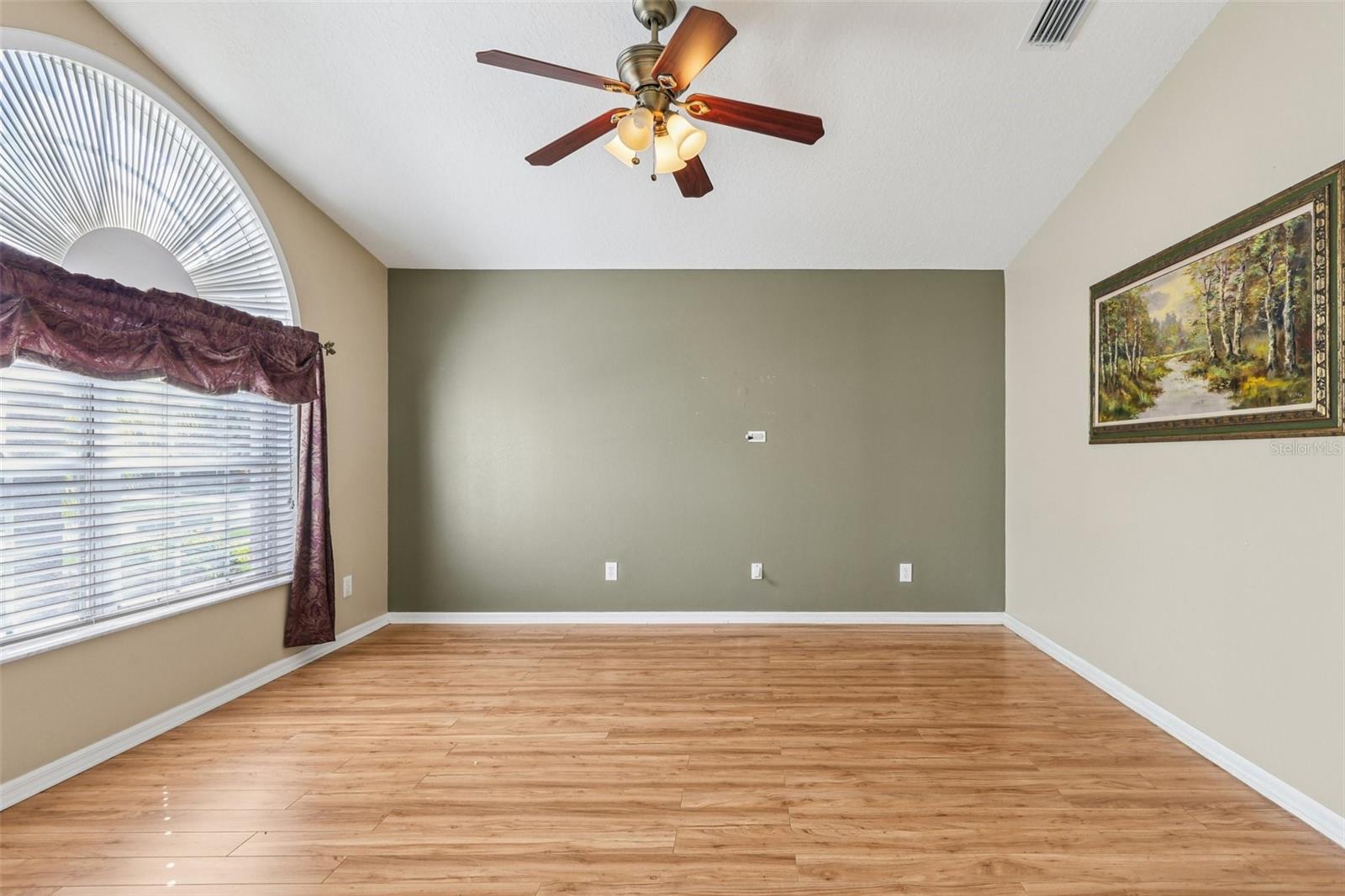 Image 32 of 88 For 9107 Cypress Keep Lane