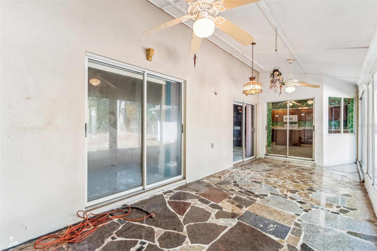 Image 13 of 70 For 2624 Bridle Drive