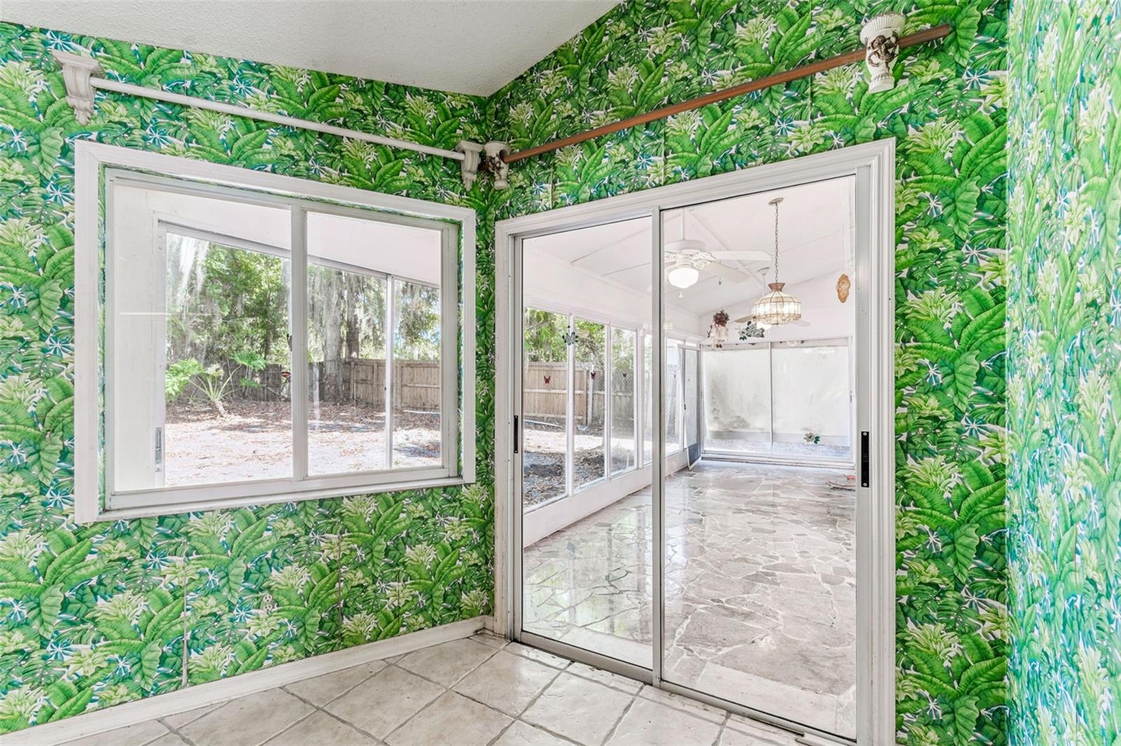 Image 22 of 70 For 2624 Bridle Drive