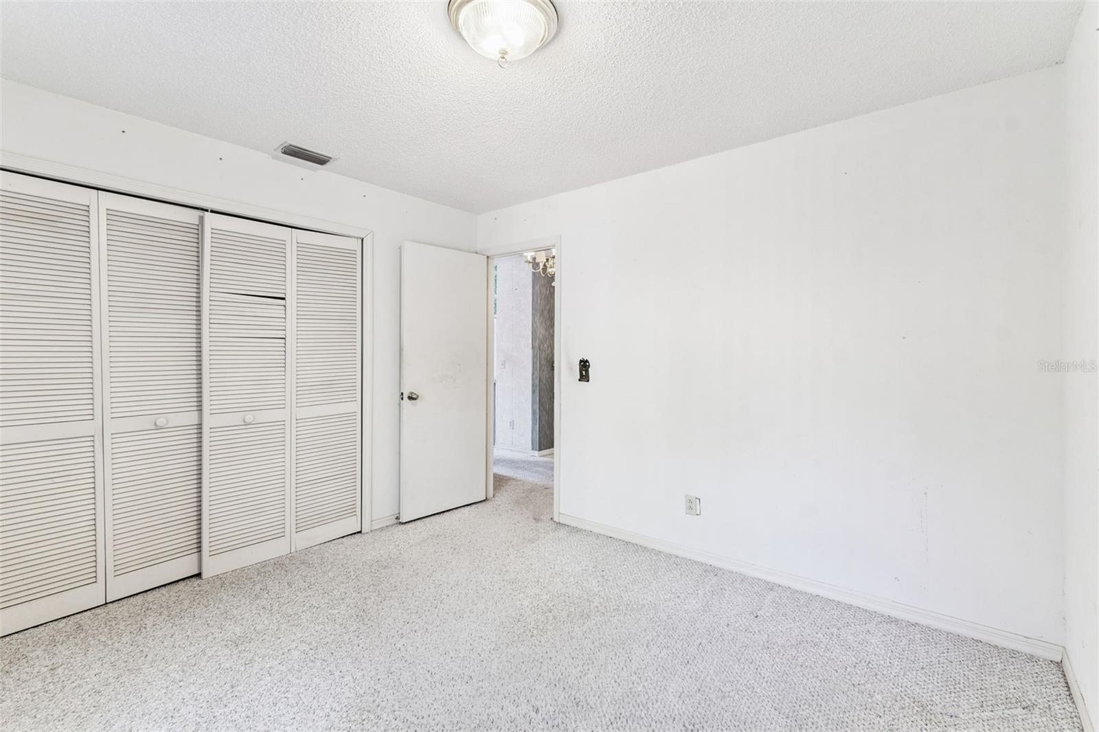 Image 36 of 70 For 2624 Bridle Drive