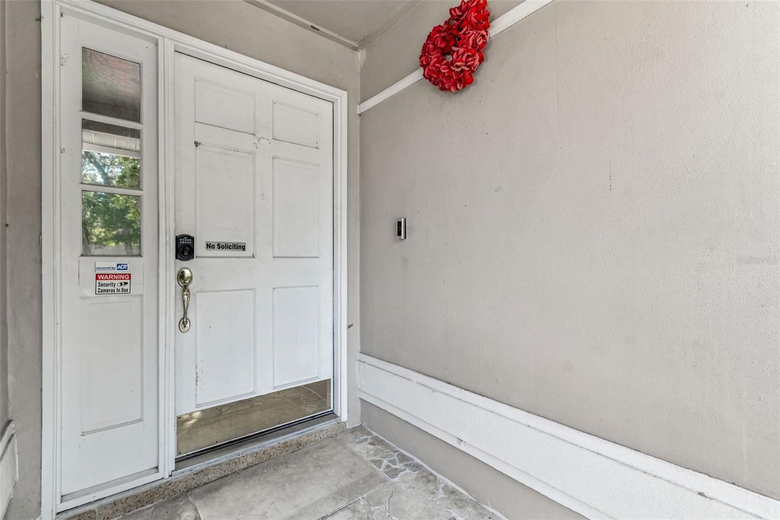 Image 4 of 70 For 2624 Bridle Drive