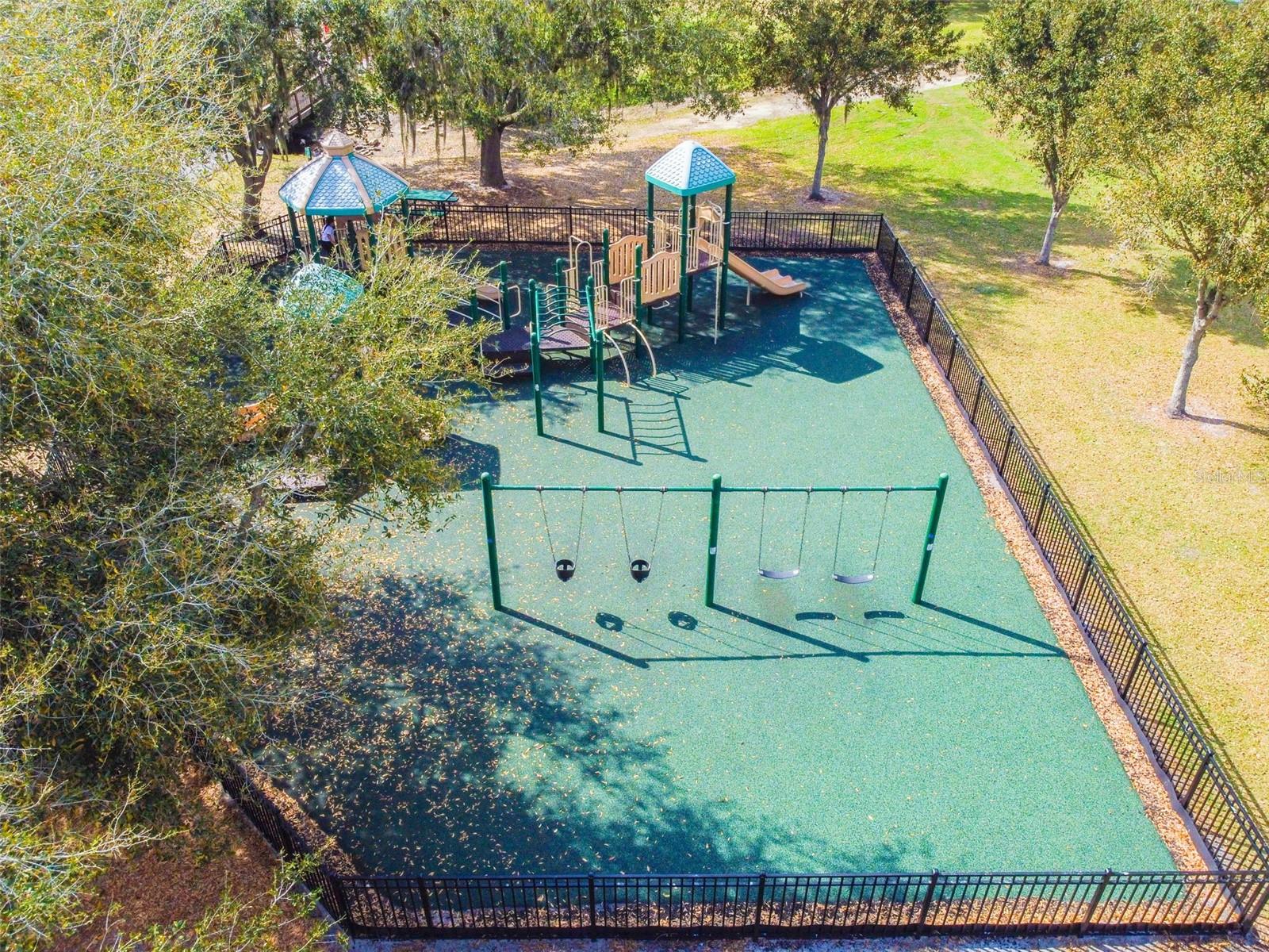 Image 43 of 70 For 2624 Bridle Drive