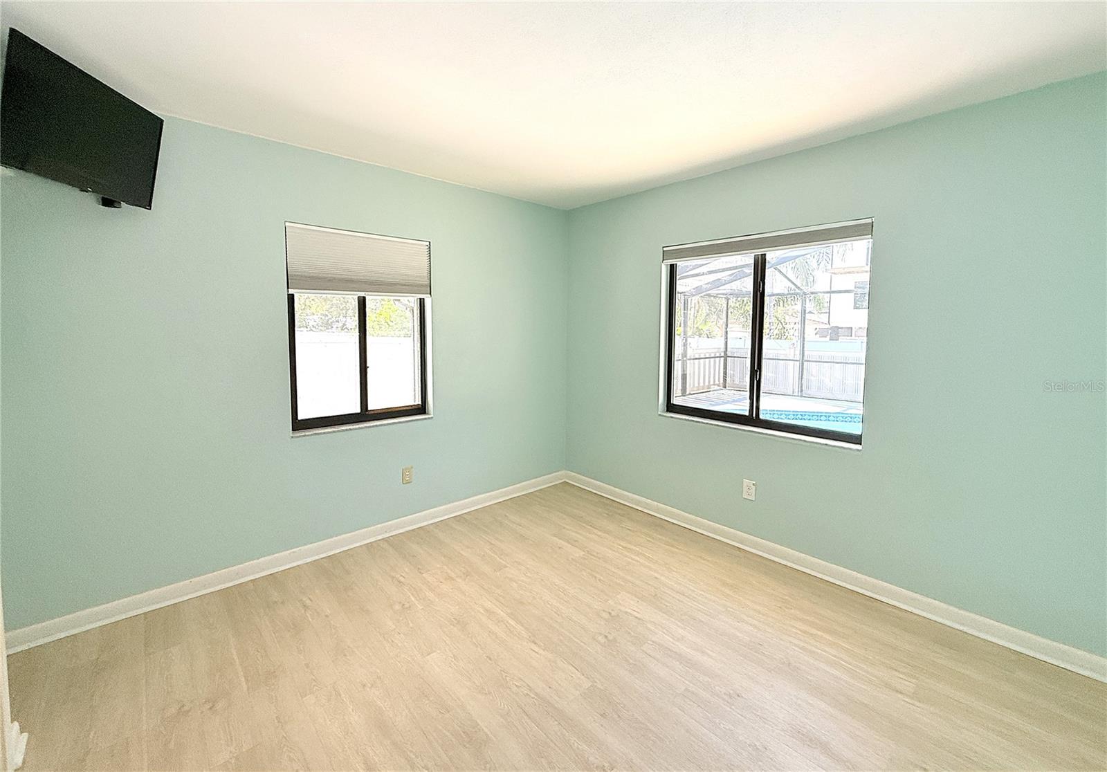 Image 8 of 29 For 225 Cevera Drive