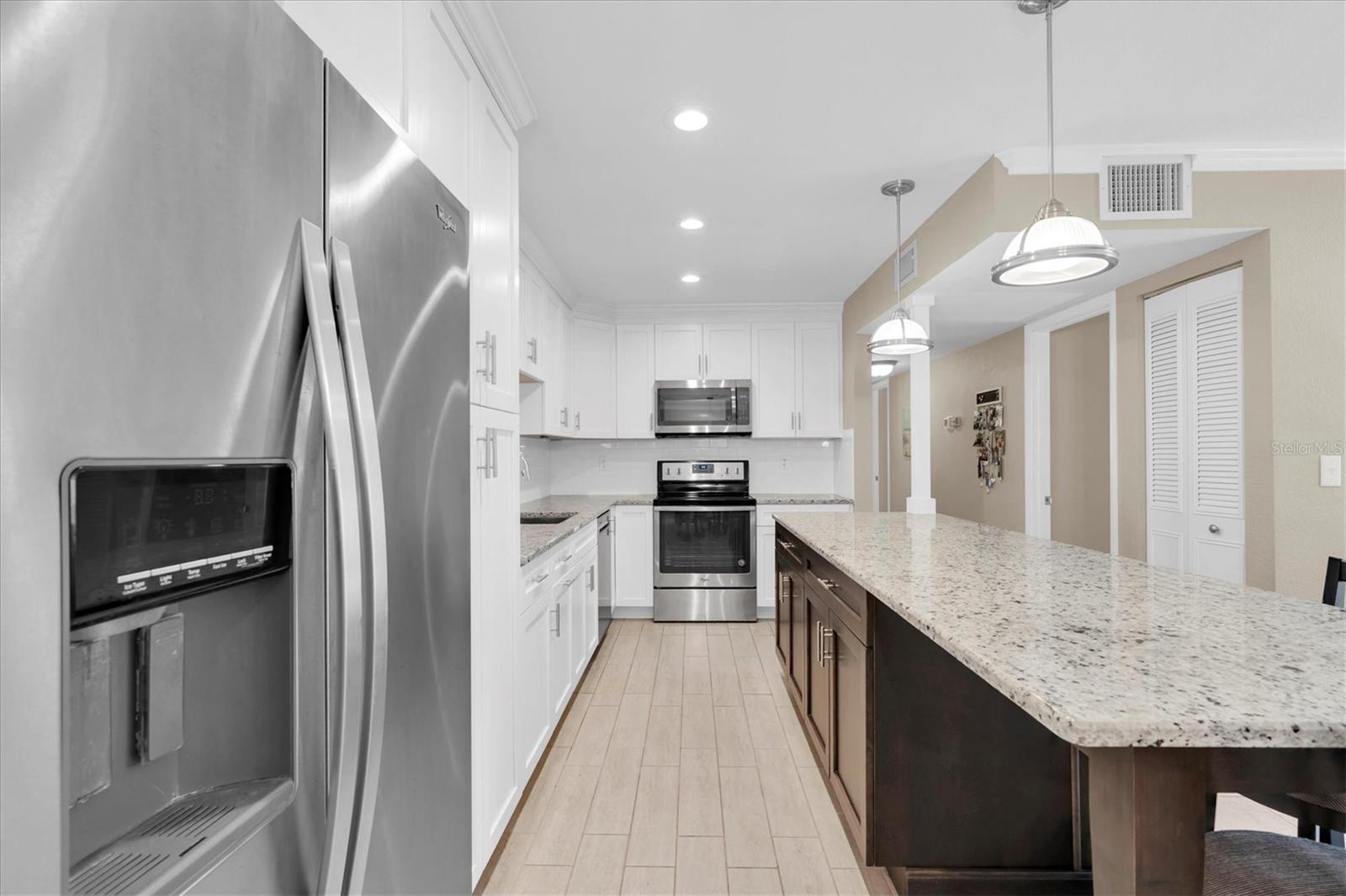 Image 7 of 32 For 3114 Lake Pine Way B2