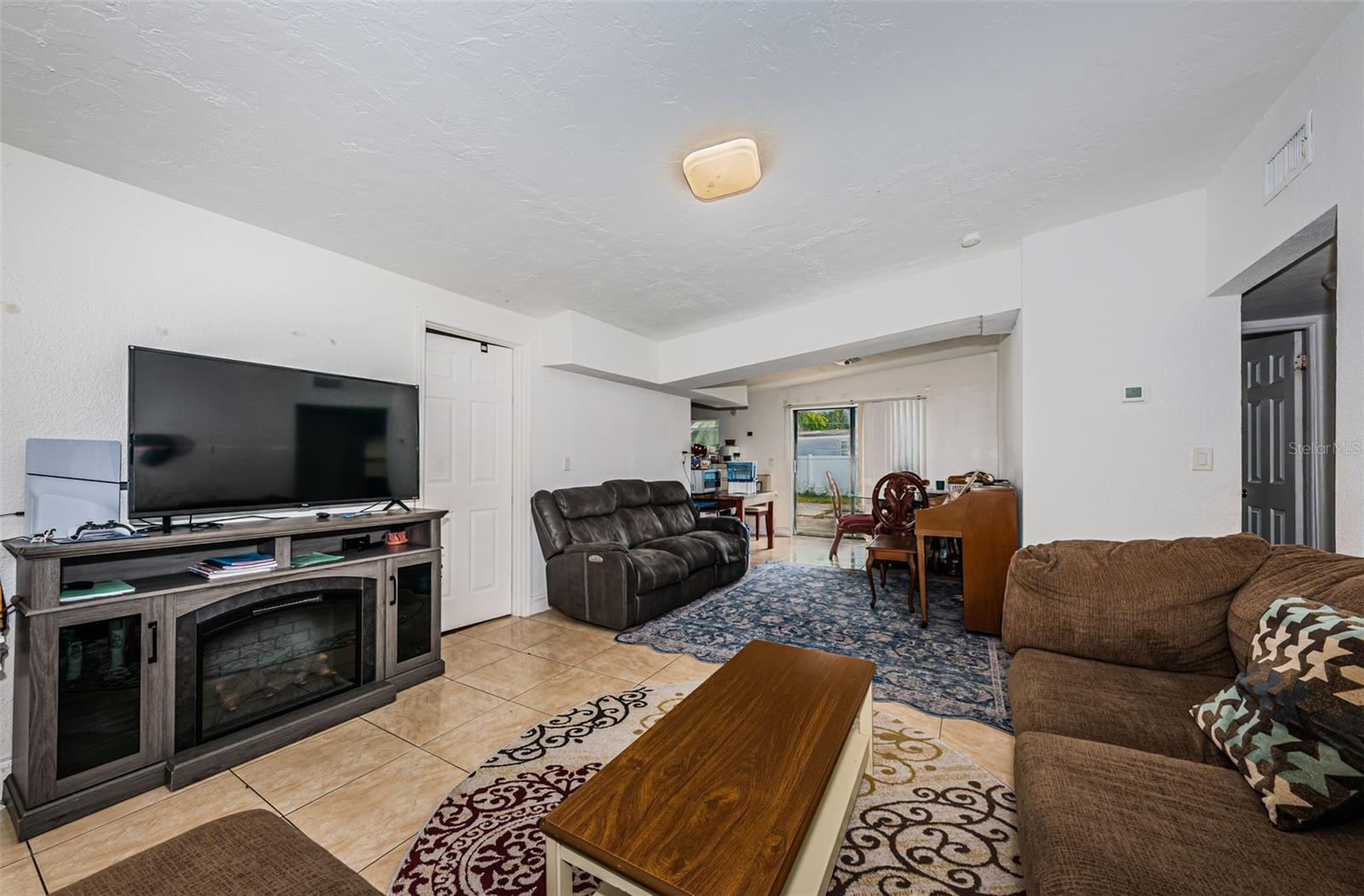 Image 5 of 16 For 15001 George Boulevard