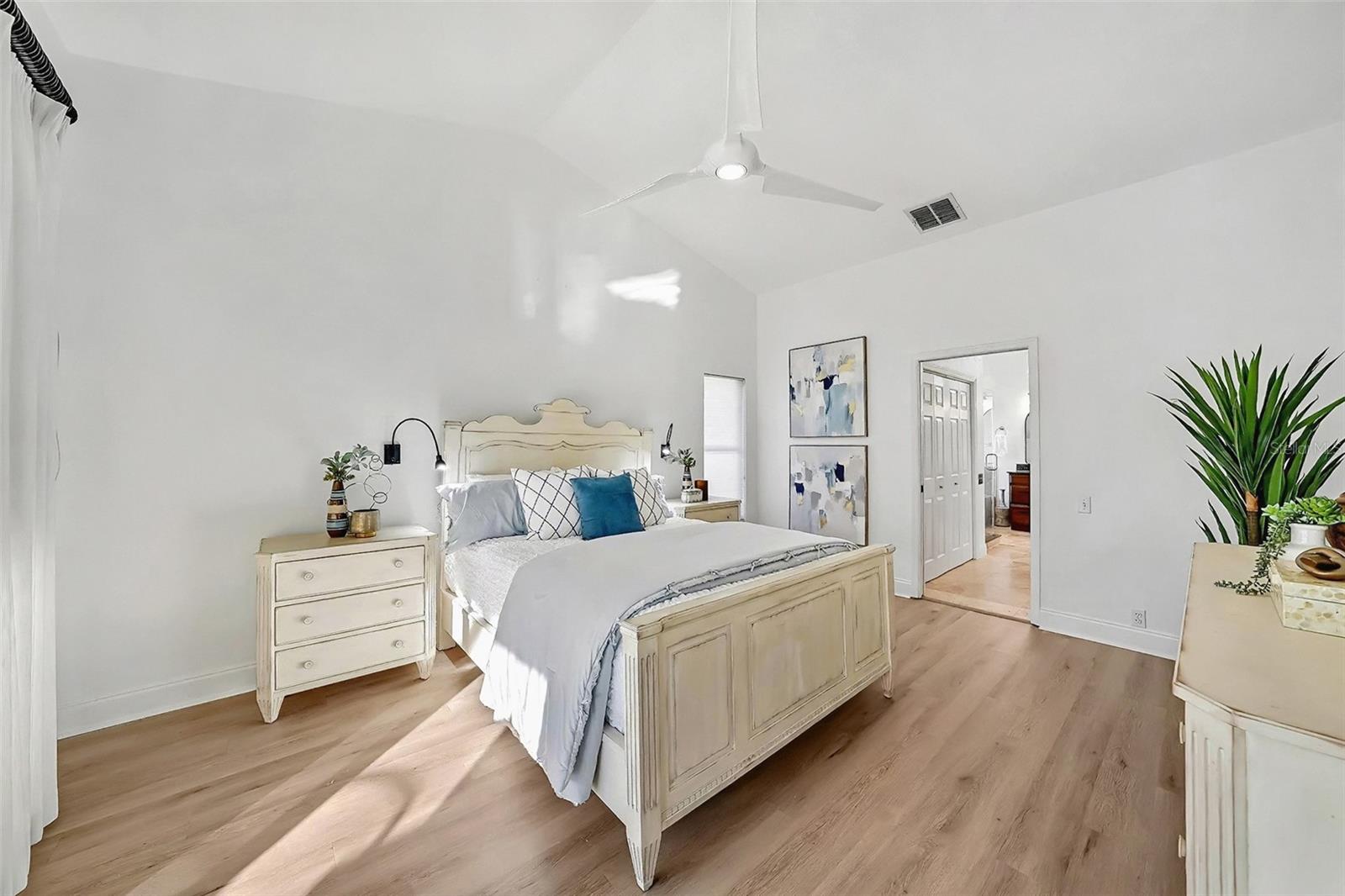 Image 14 of 44 For 17302 Preakness Place