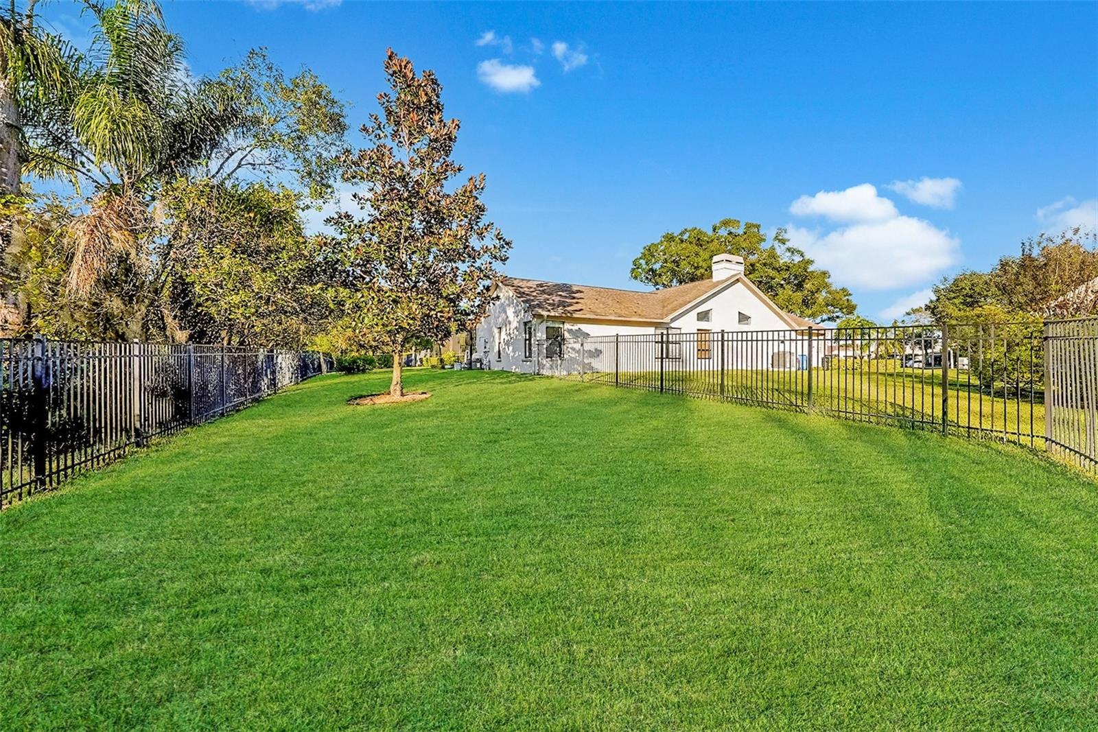 Image 26 of 44 For 17302 Preakness Place