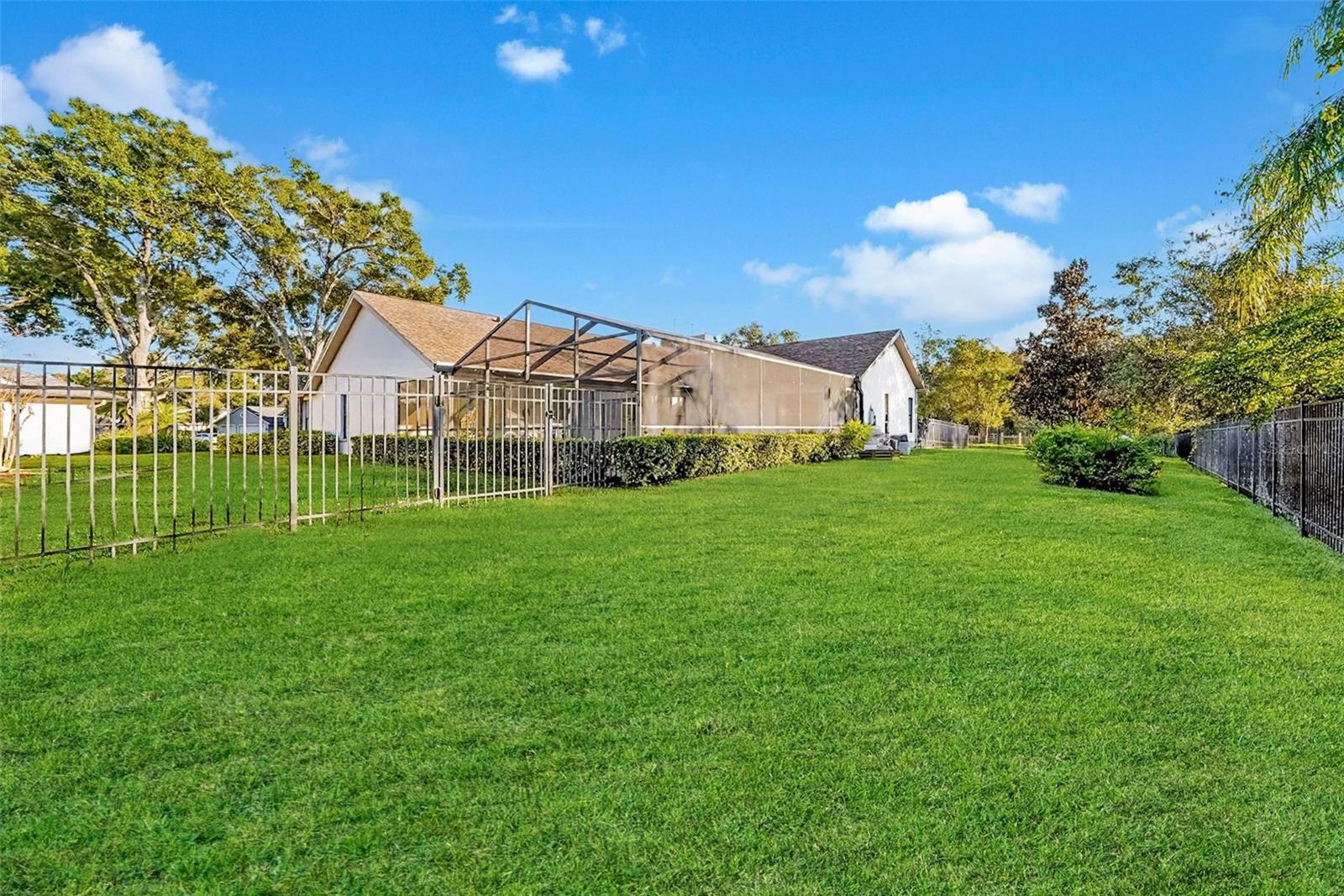 Image 28 of 44 For 17302 Preakness Place