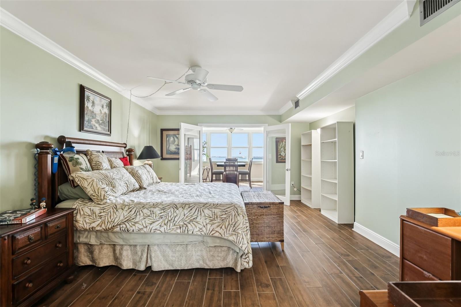 Image 12 of 26 For 5108 Brittany Drive S 805