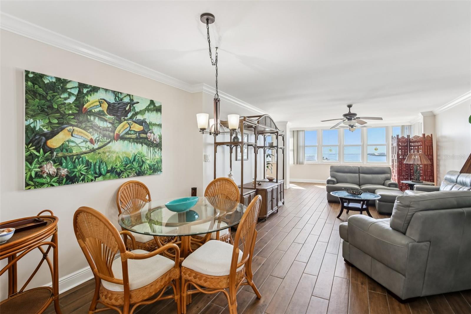 Image 7 of 26 For 5108 Brittany Drive S 805