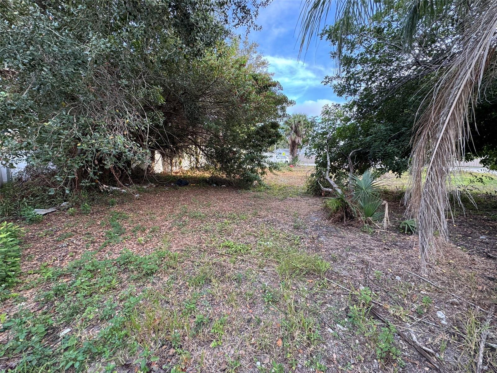 Image 3 of 4 For 6025 82nd Avenue N