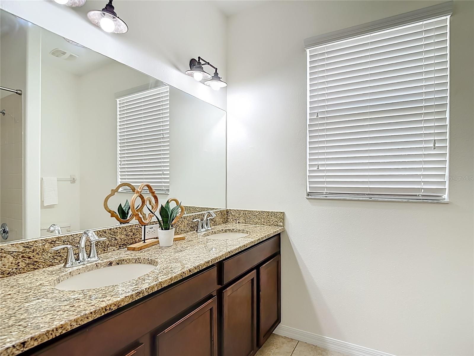 Image 26 of 52 For 13913 Bee Tree Court