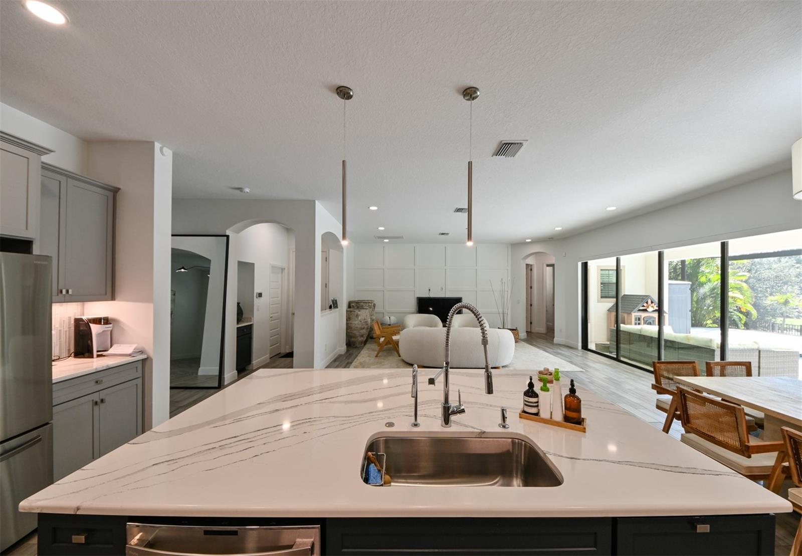 Image 10 of 40 For 21878 Pristine Lake Boulevard