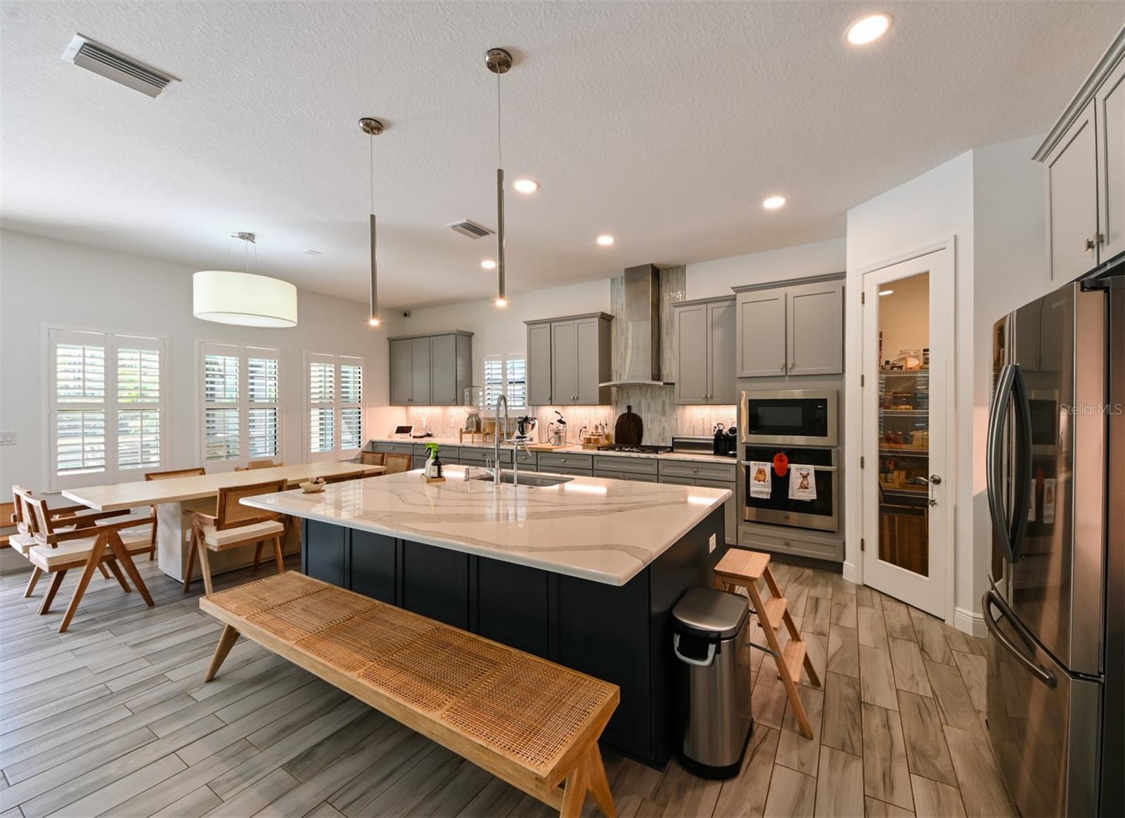 Image 16 of 40 For 21878 Pristine Lake Boulevard