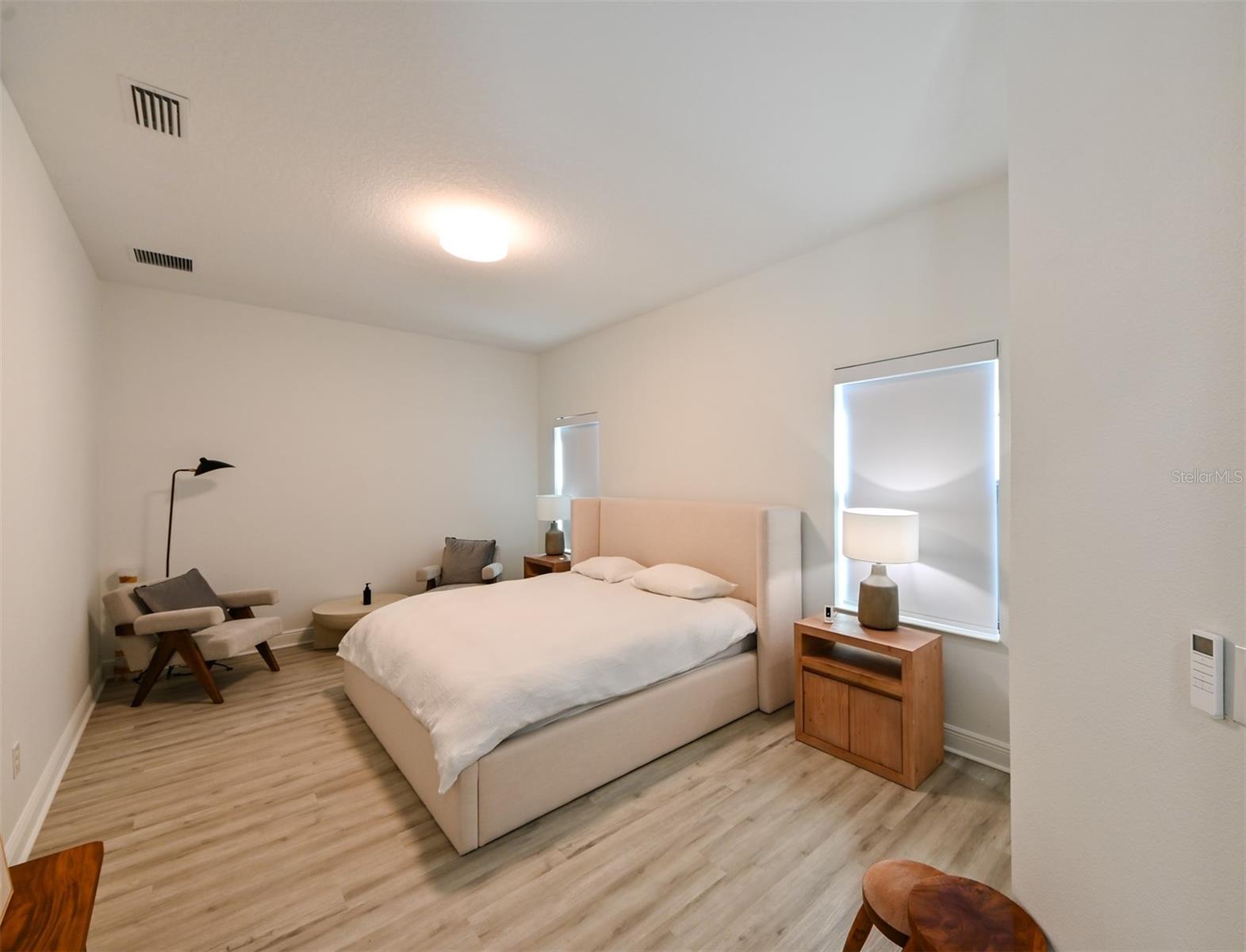 Image 17 of 40 For 21878 Pristine Lake Boulevard