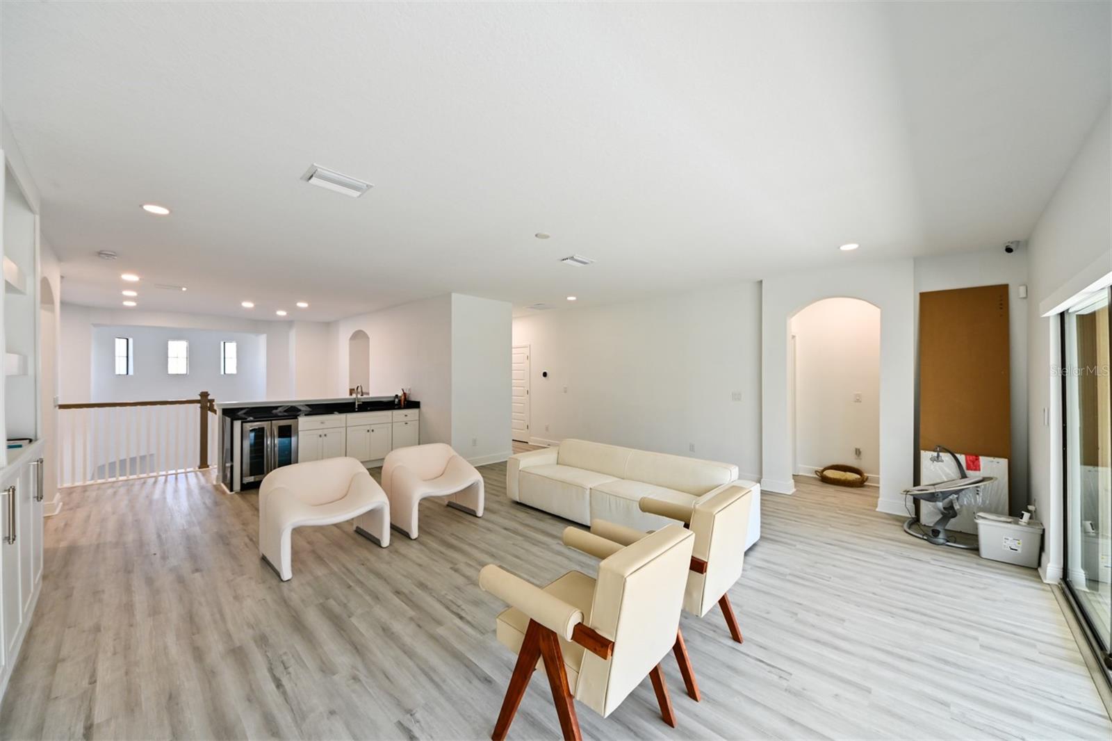 Image 20 of 40 For 21878 Pristine Lake Boulevard