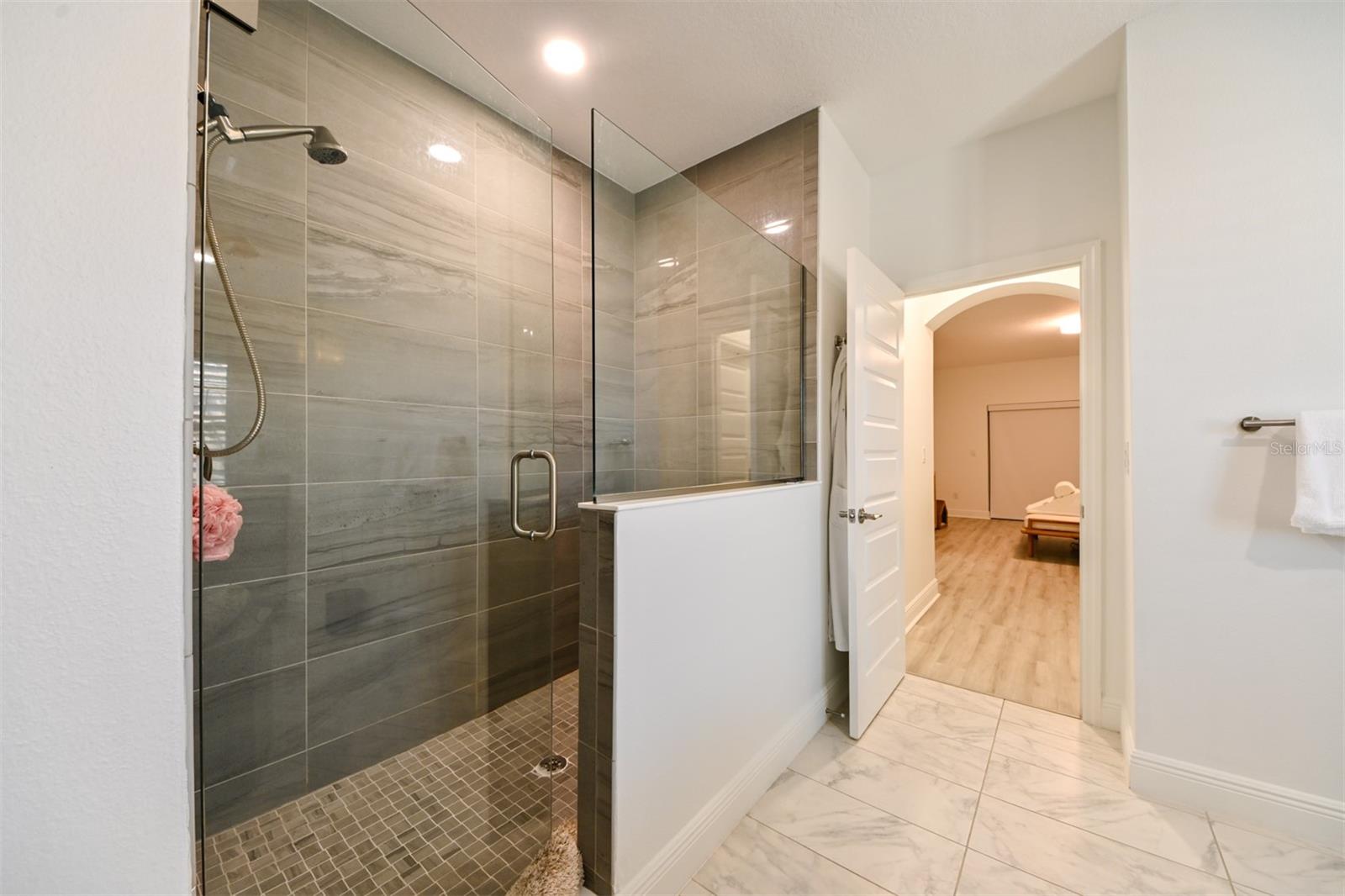 Image 31 of 40 For 21878 Pristine Lake Boulevard