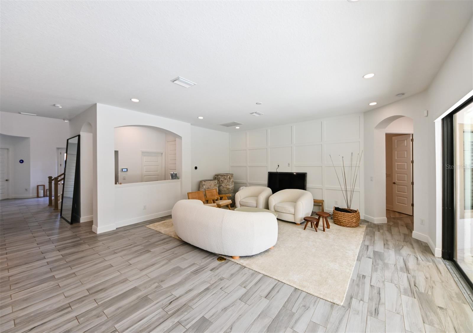 Image 9 of 40 For 21878 Pristine Lake Boulevard