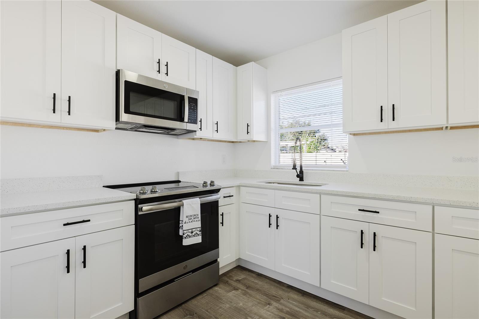 Image 11 of 35 For 6016 Ambassador Drive