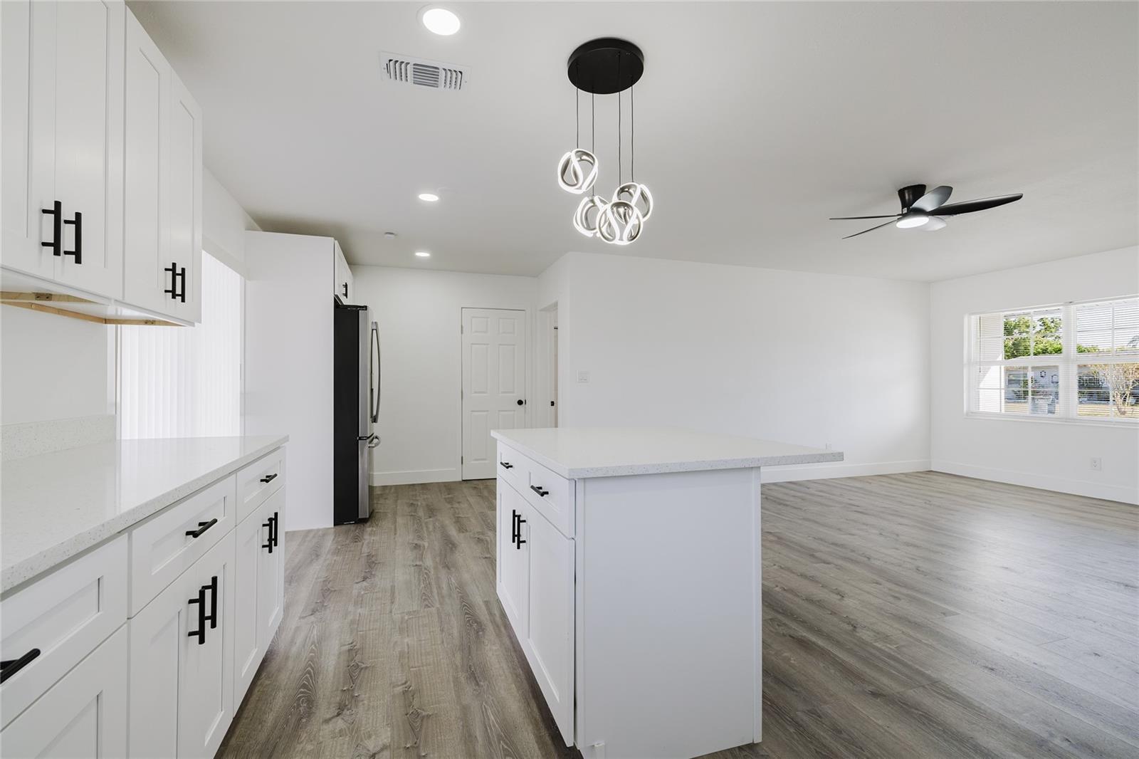 Image 12 of 35 For 6016 Ambassador Drive