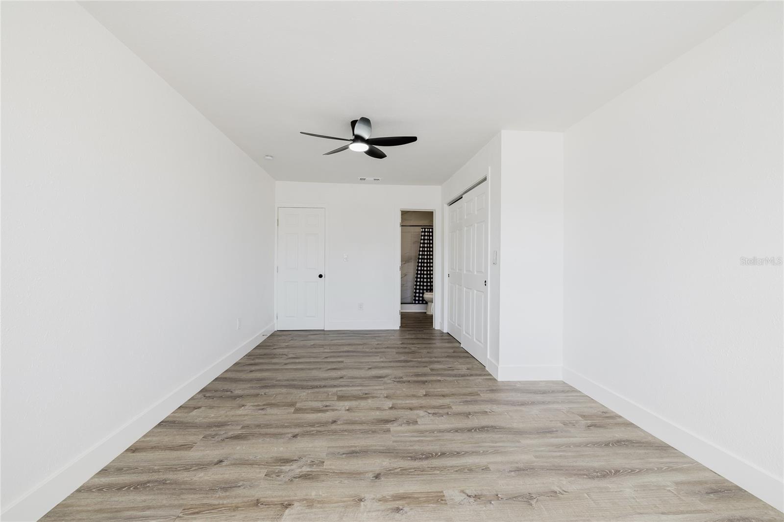 Image 15 of 35 For 6016 Ambassador Drive