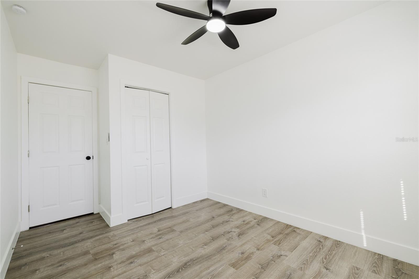 Image 21 of 35 For 6016 Ambassador Drive